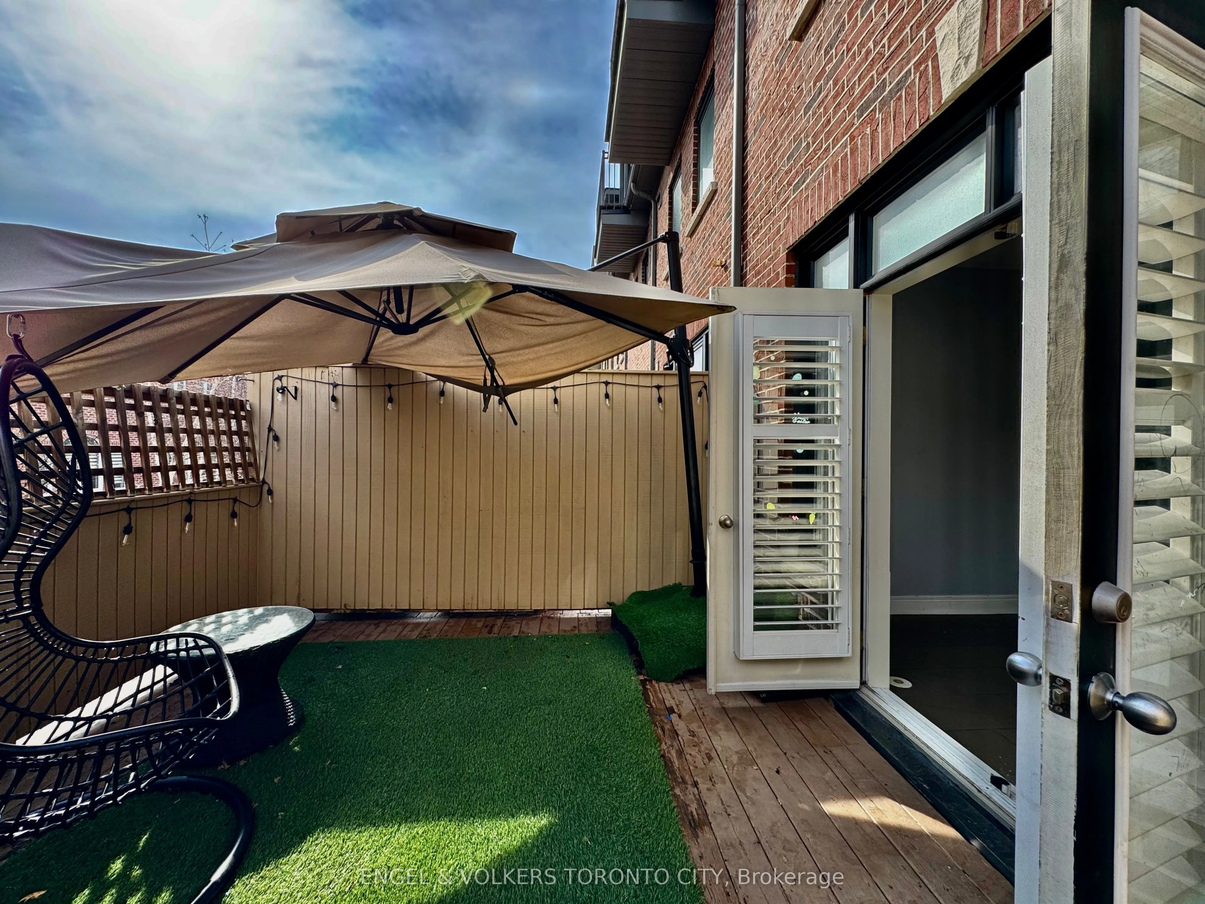 77 Ruby Lang Lane