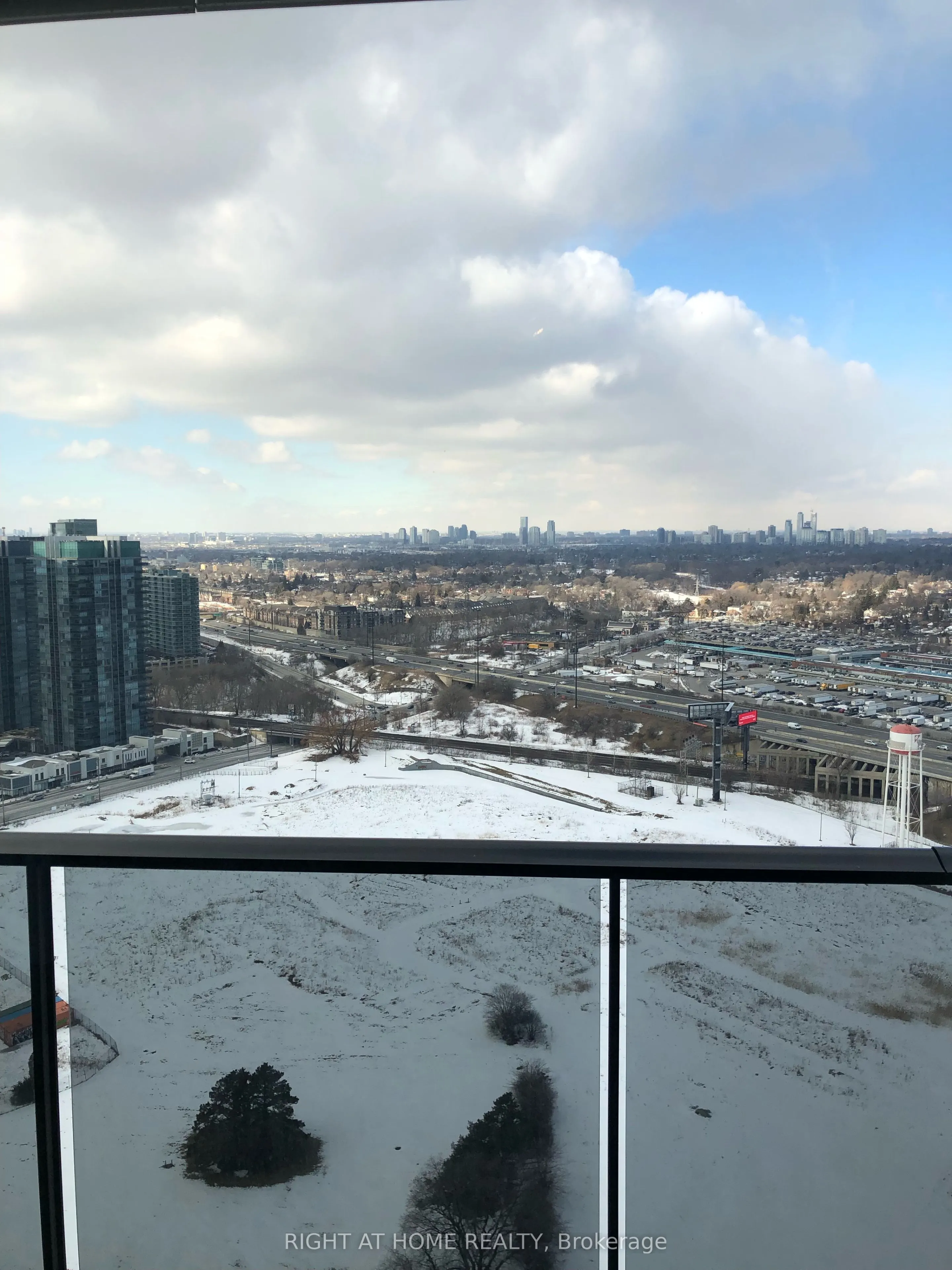 70 ANNIE CRAIG Drive #3201