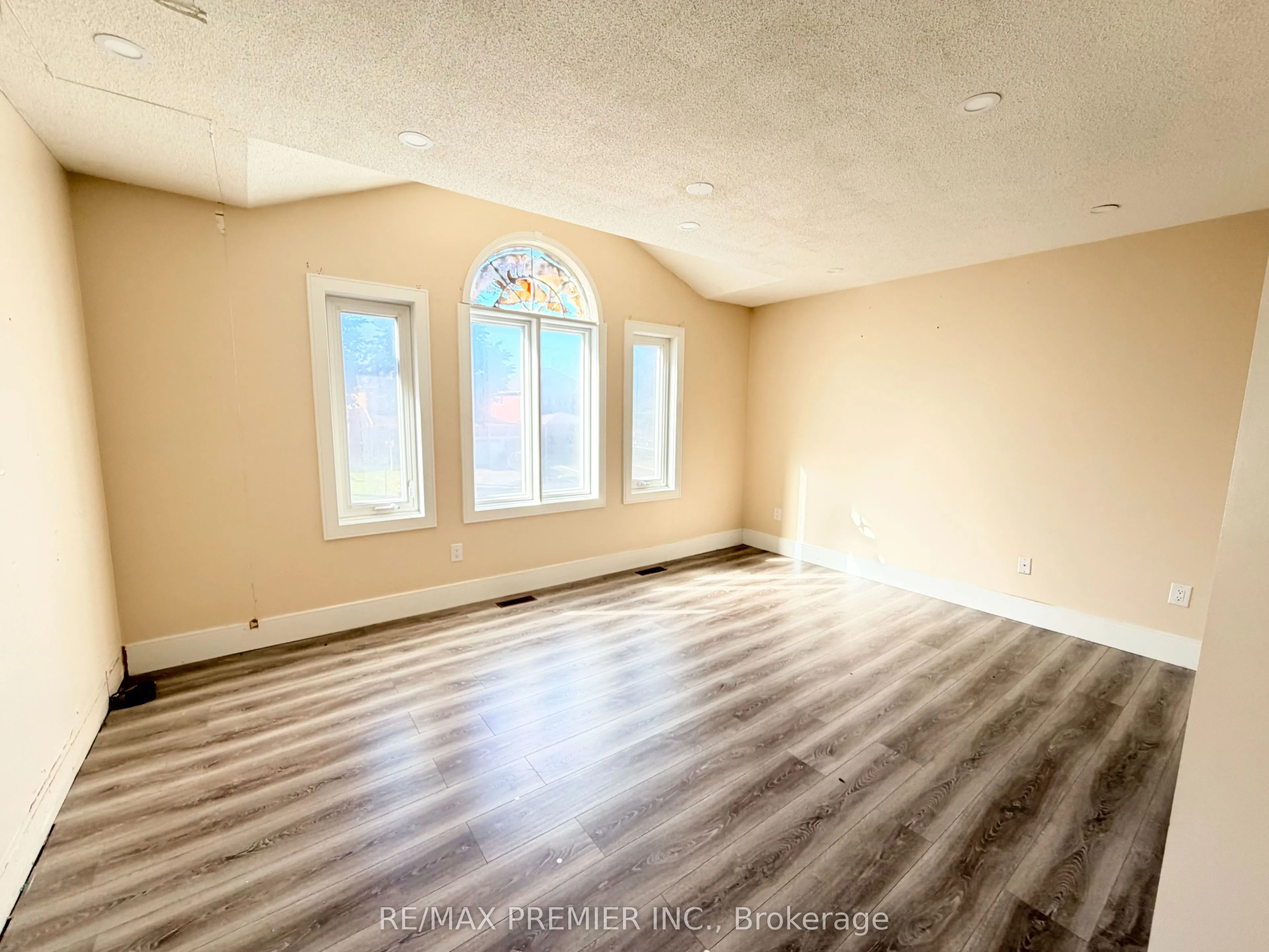 155 Drinkwater Road