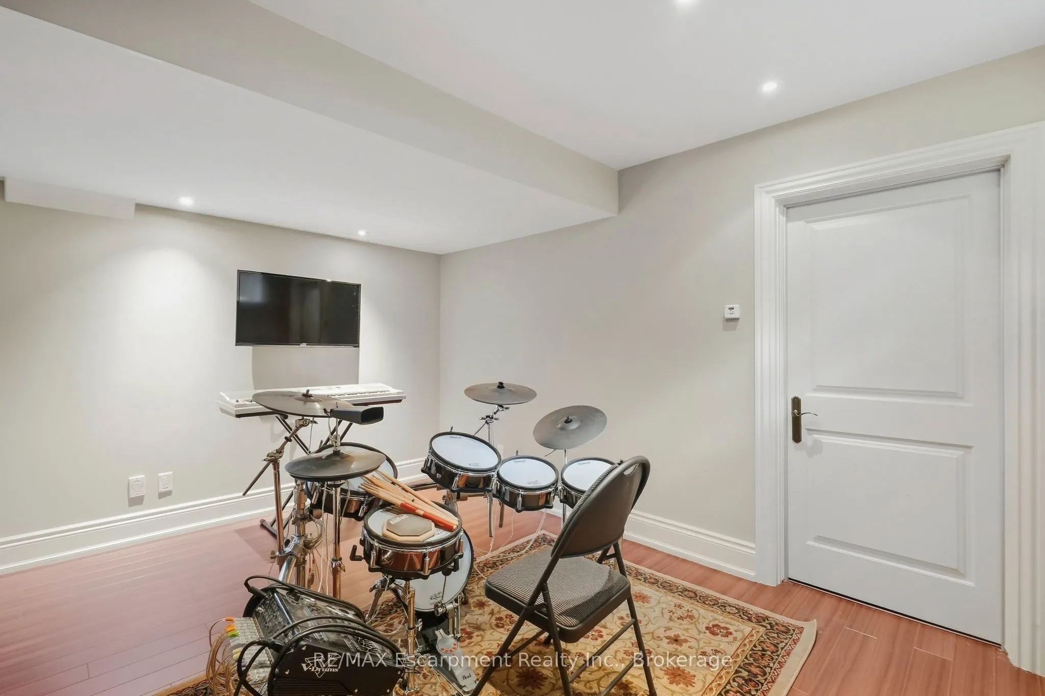 254 Donessle Drive
