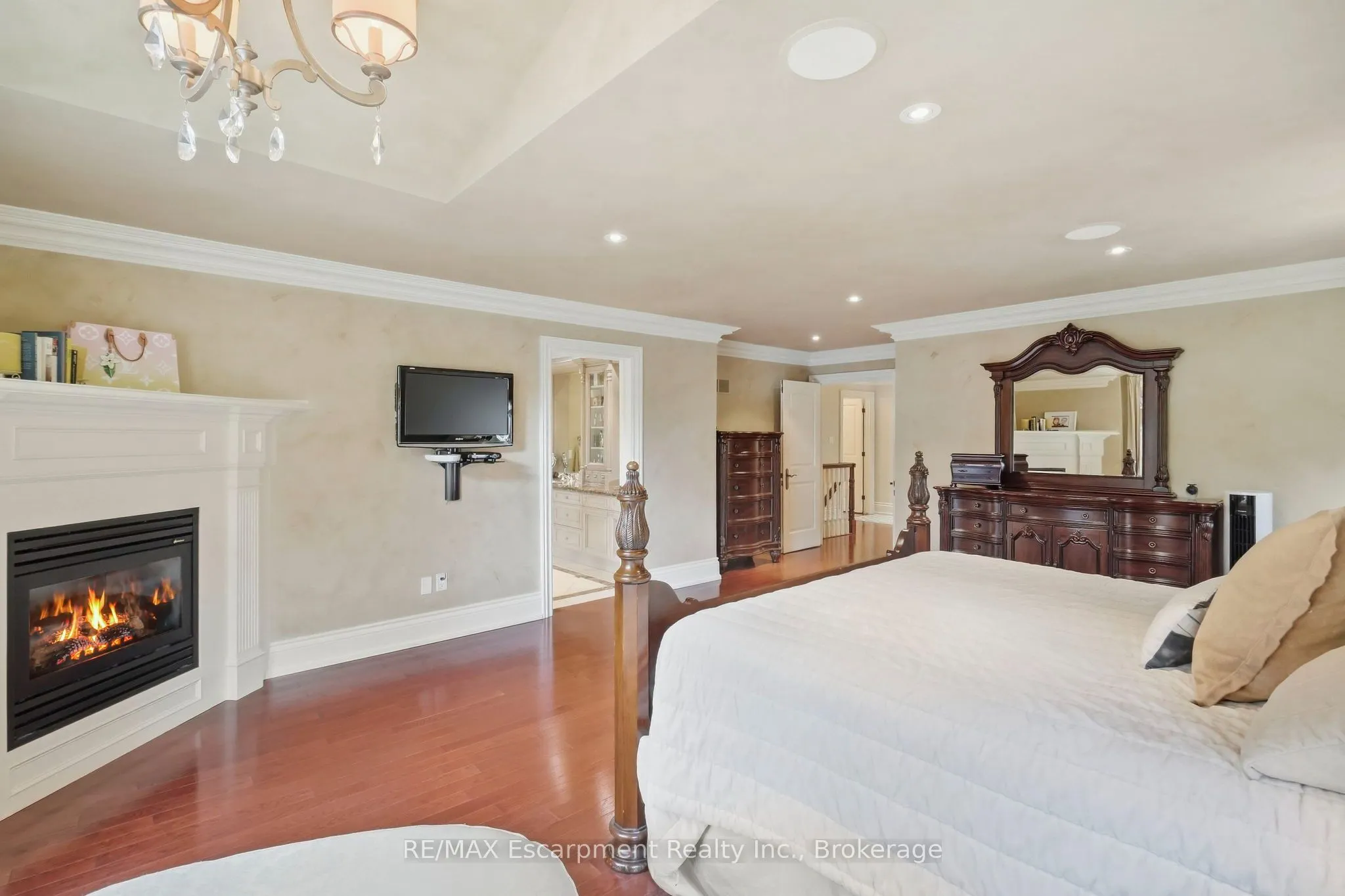254 Donessle Drive