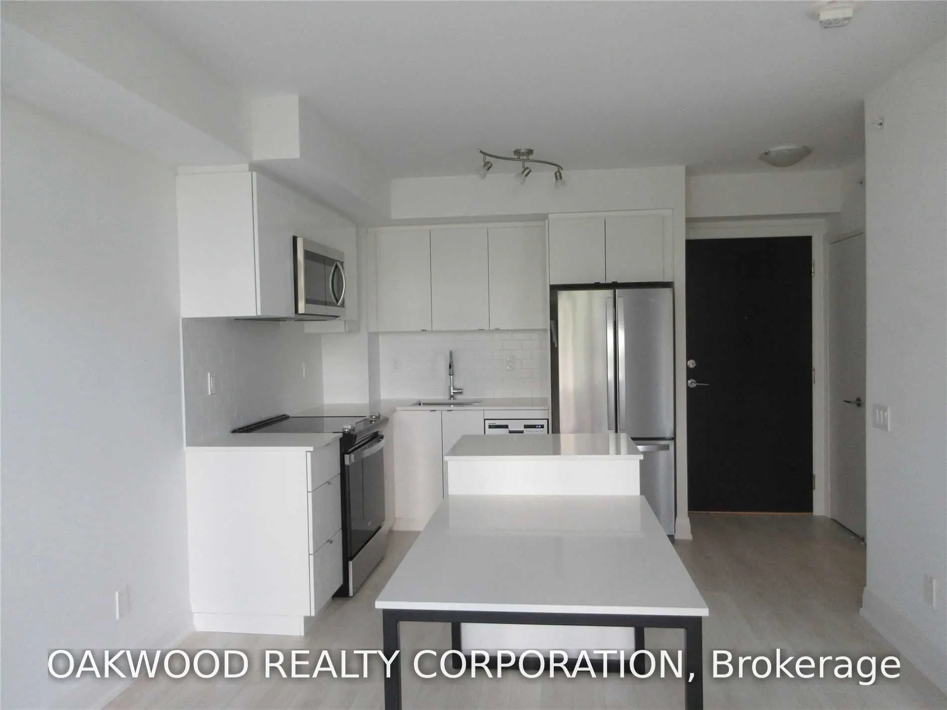 1461 Lawrence Avenue W #303