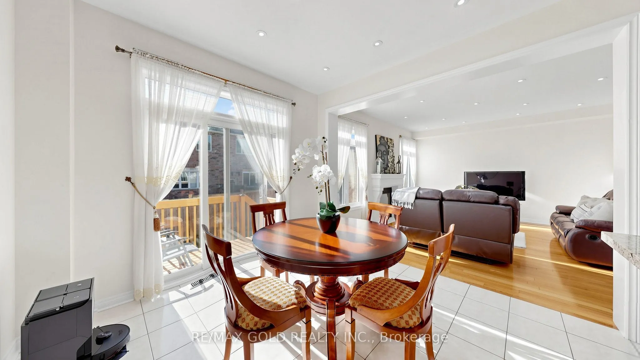 18 Kawana Road