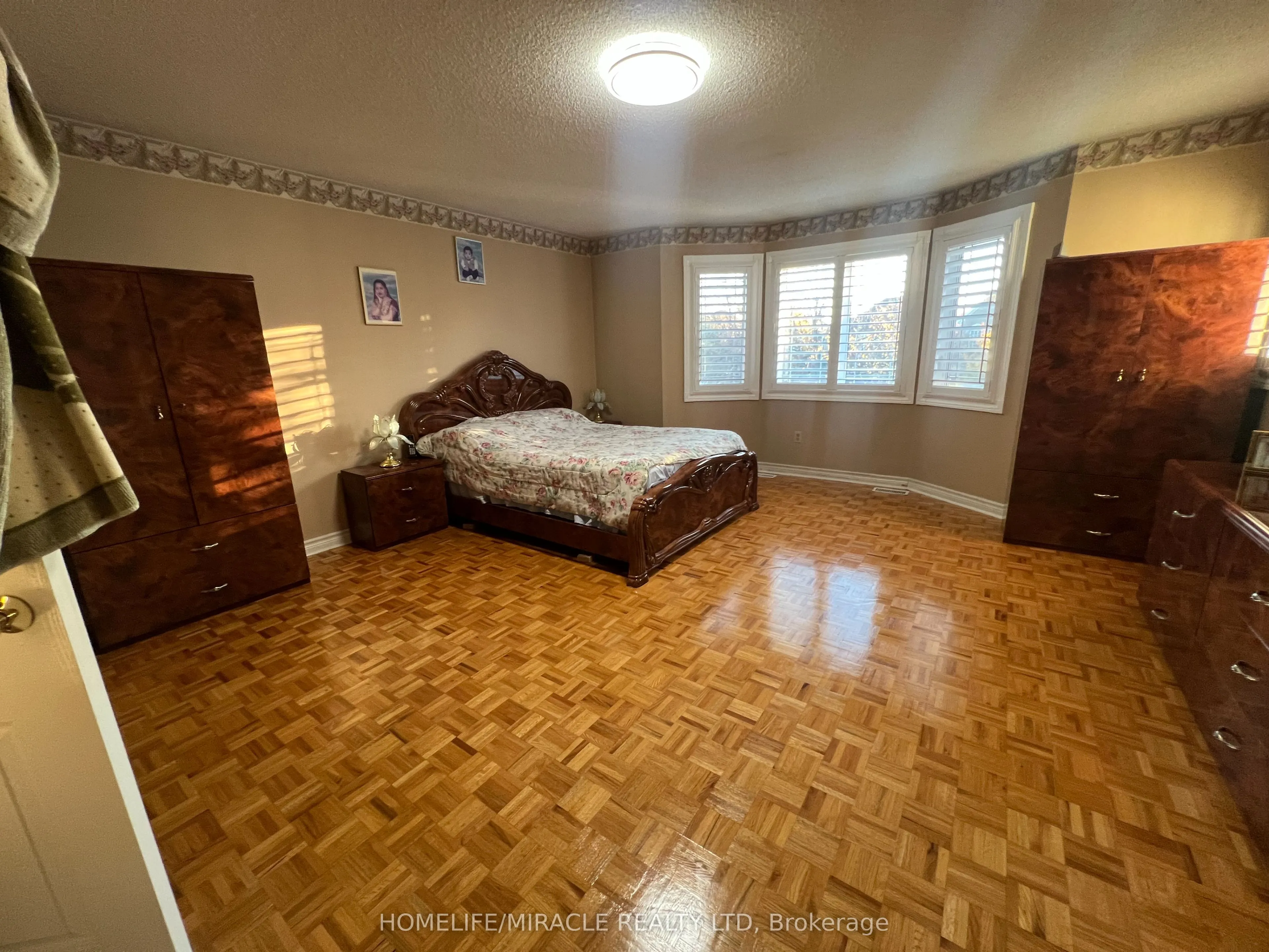 97 Wildberry Crescent