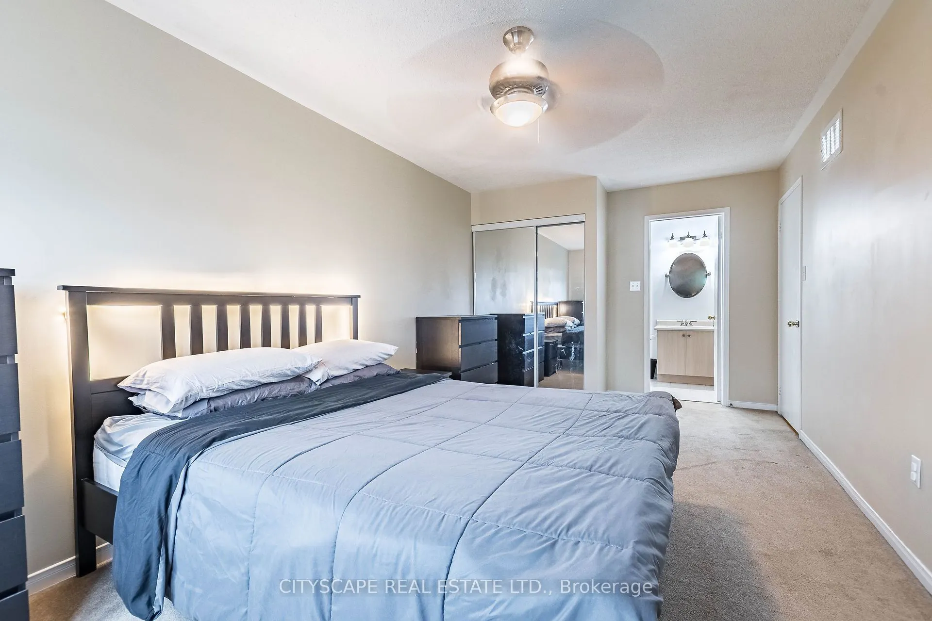 6830 Meadowvale Town Centre Circle #39