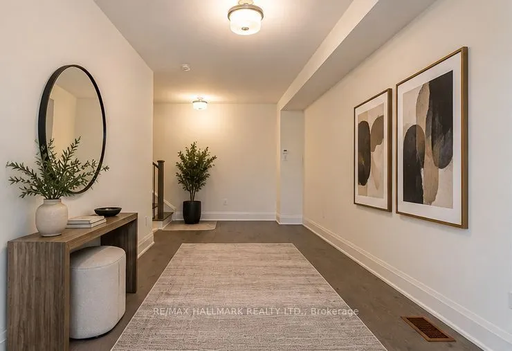 3313 Taha Gardens