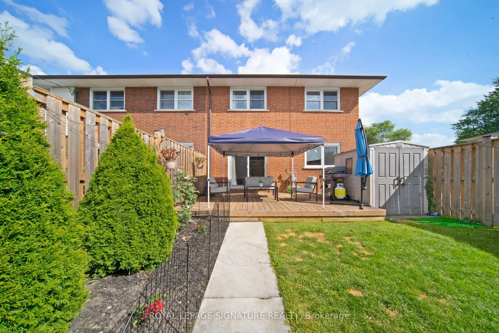 2027 Bluefields Drive #2