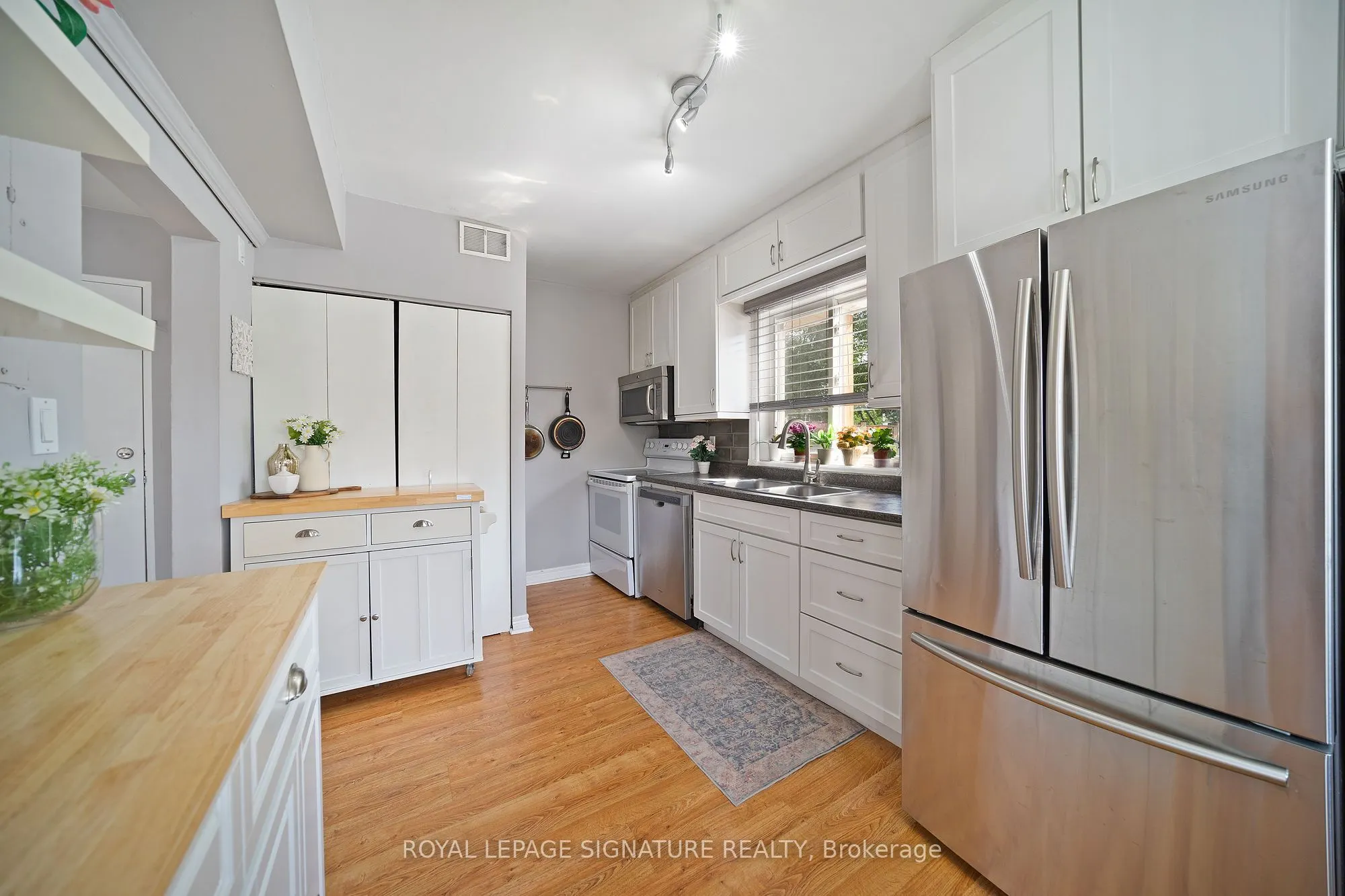 2027 Bluefields Drive #2