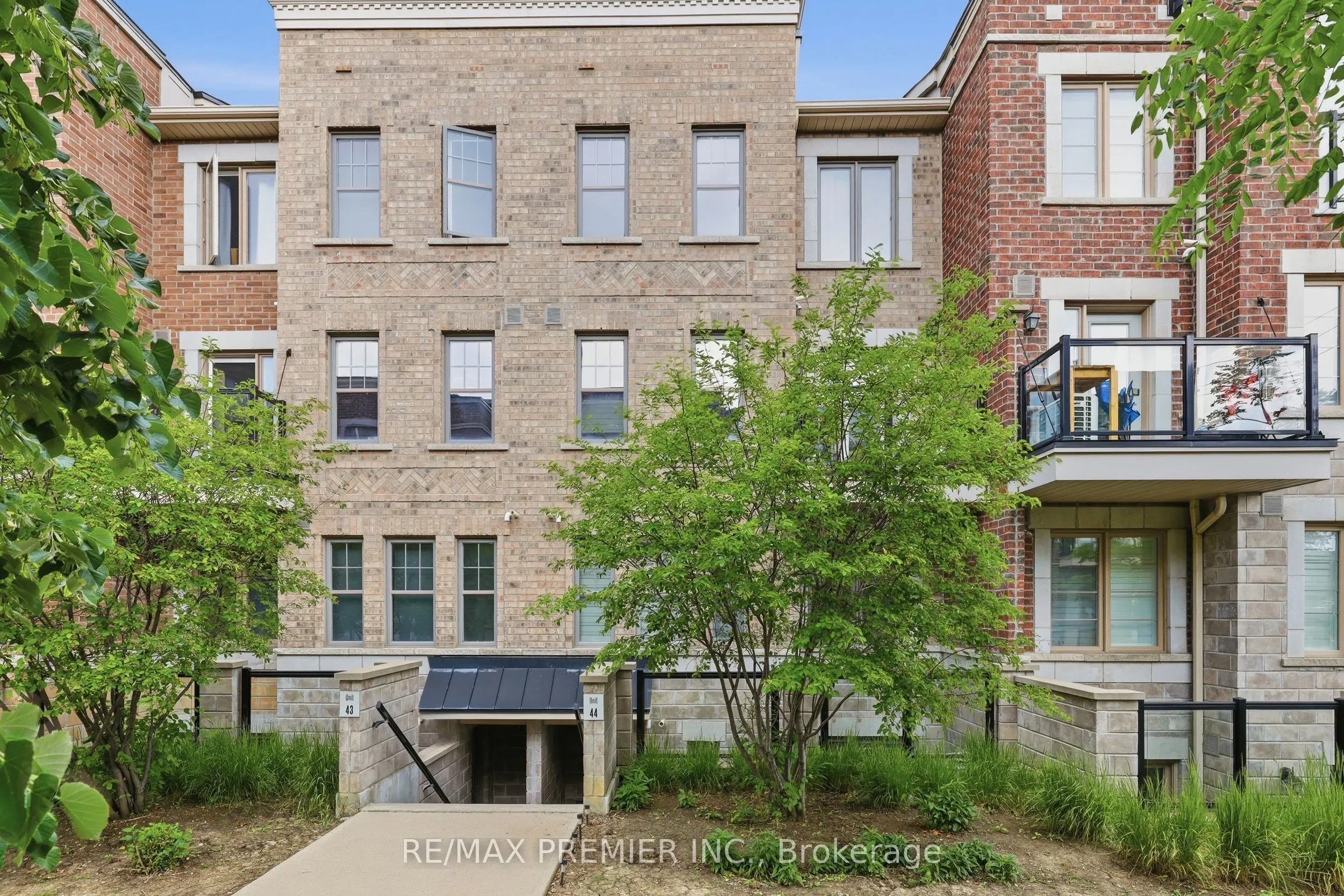 2315 Sheppard Avenue W #44