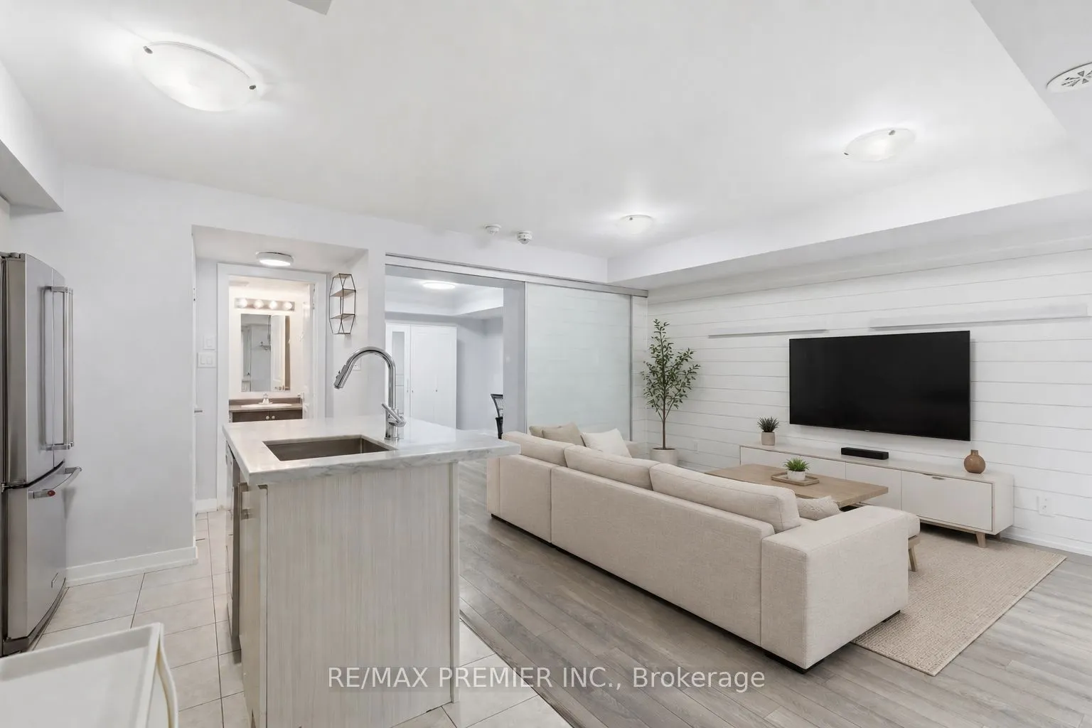 2315 Sheppard Avenue W #44