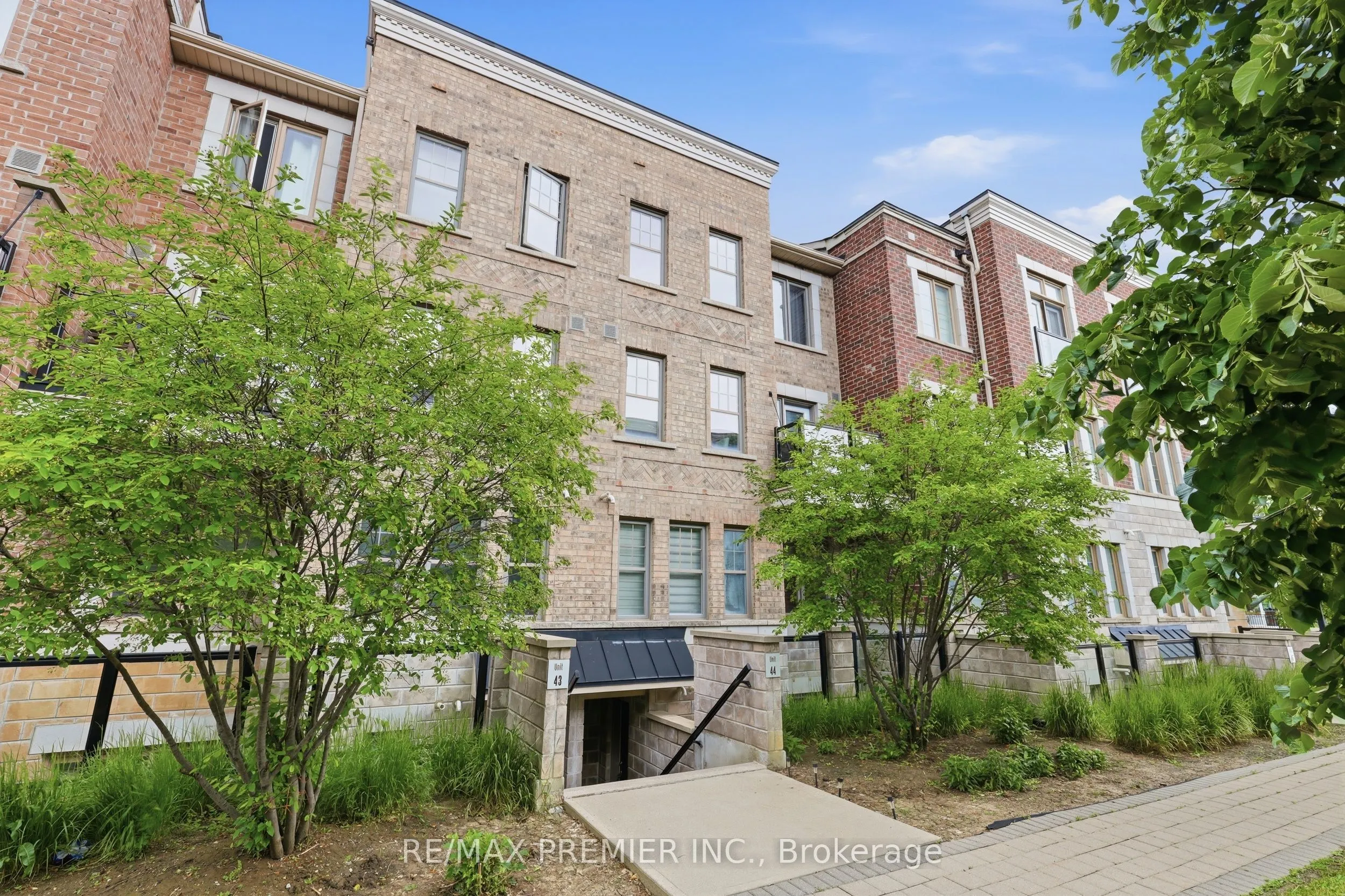 2315 Sheppard Avenue W #44