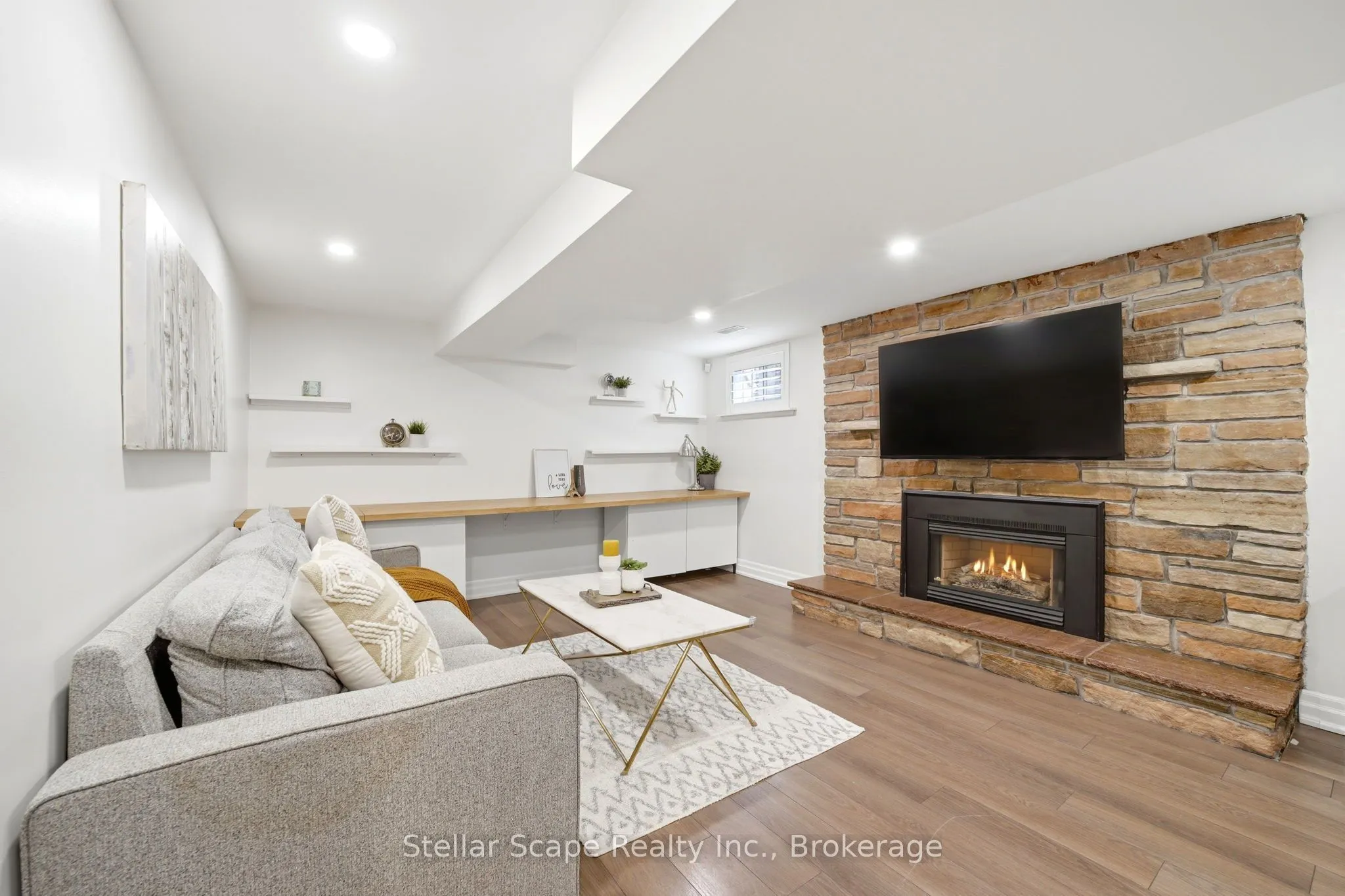 1218 Oxlow Drive