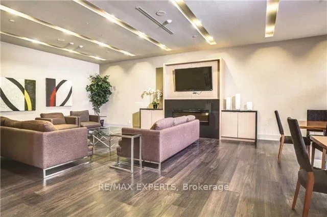 1 De Boers Drive #616