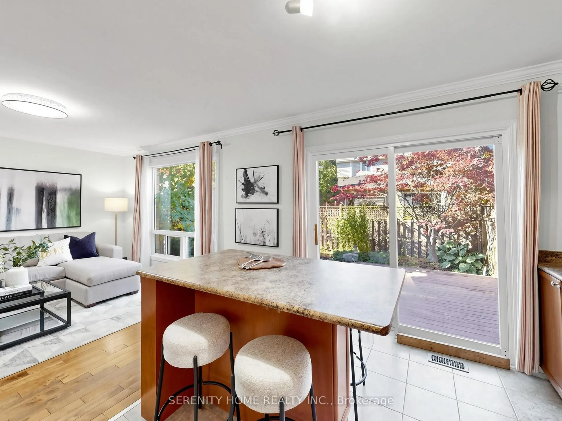 637 Kerr Trail