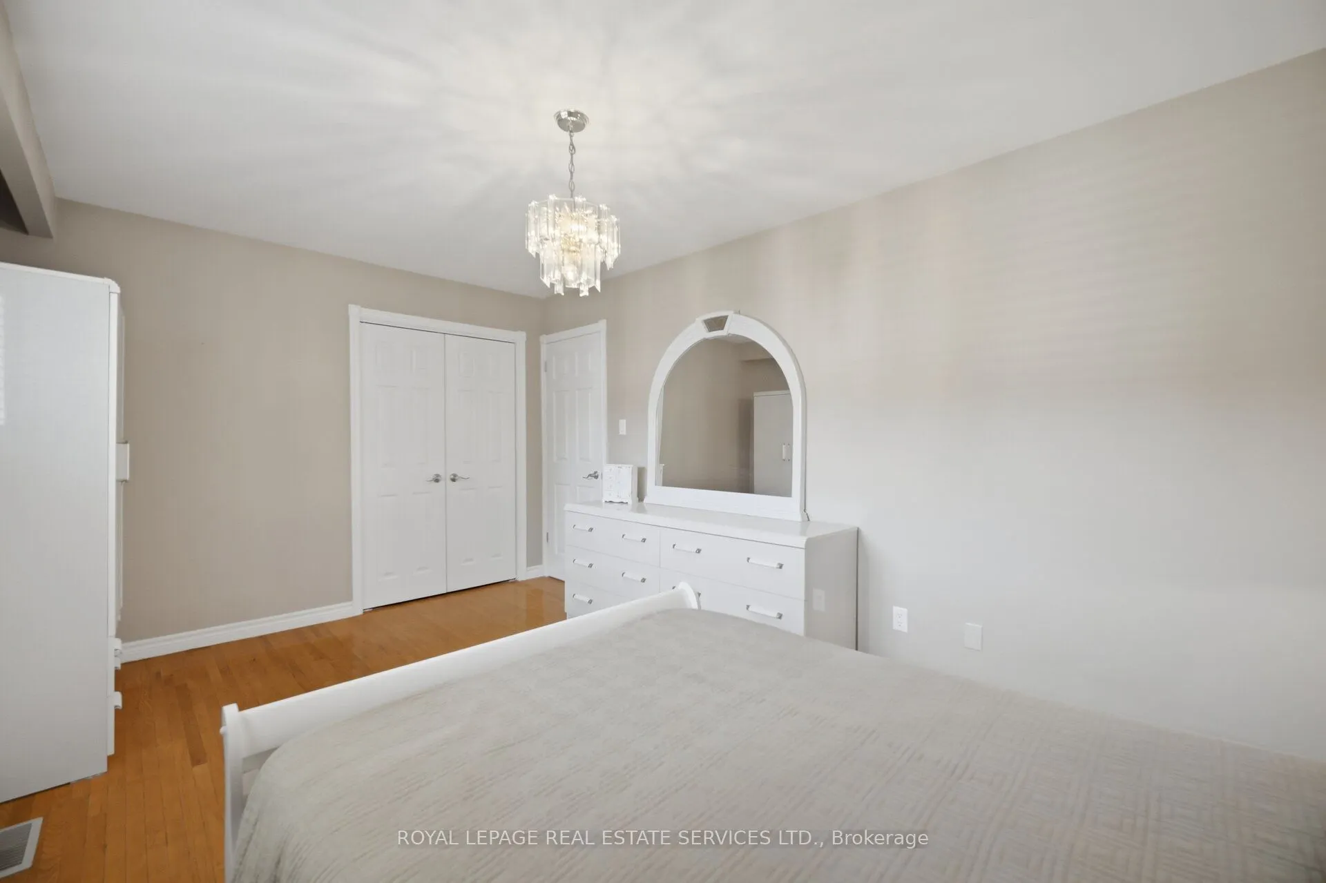4107 Wilcox Road