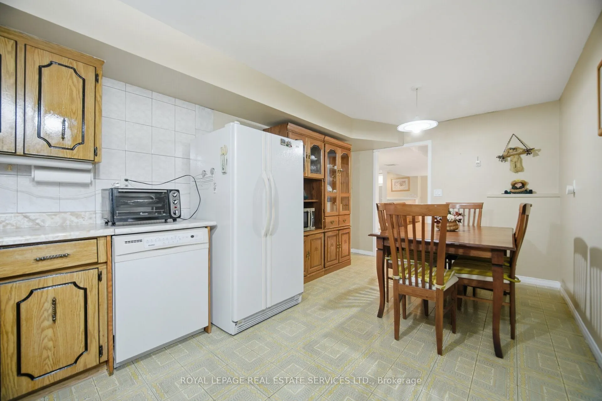 4107 Wilcox Road