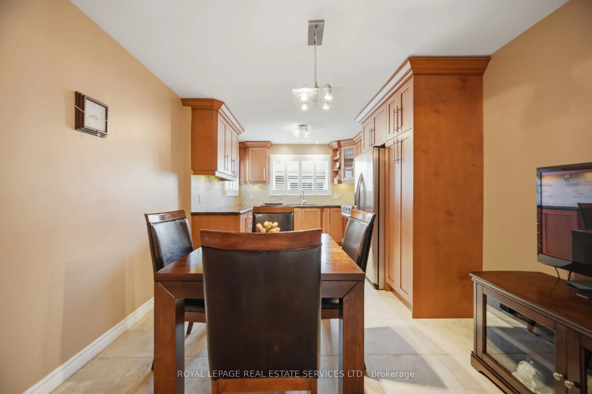 4107 Wilcox Road