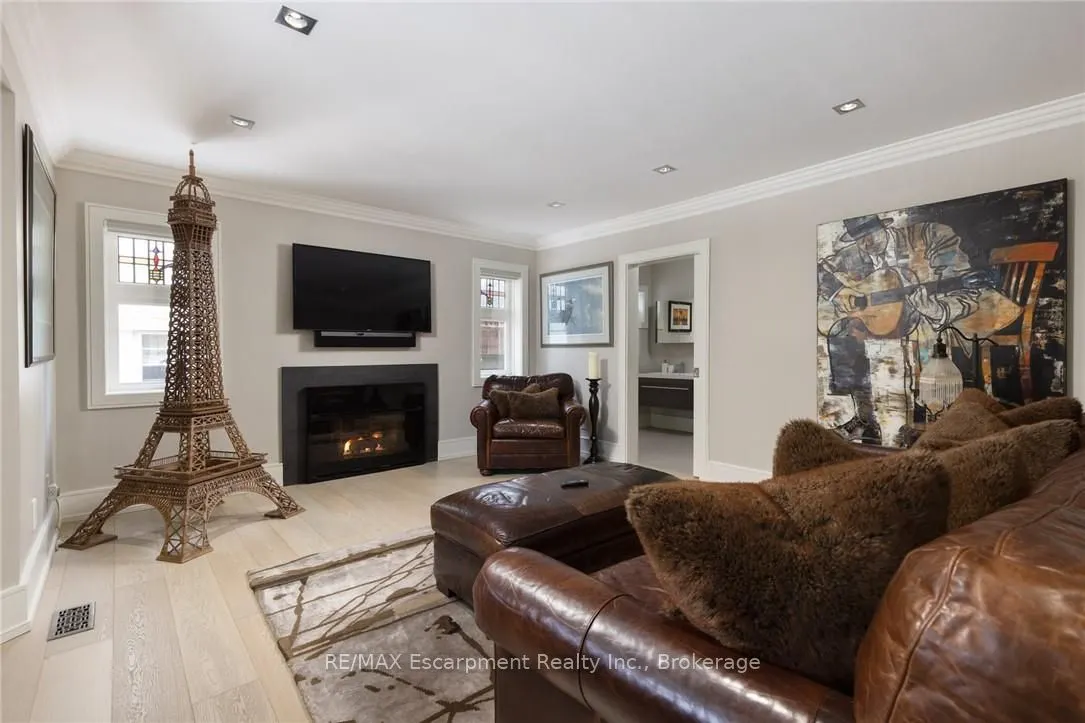287 MacDonald Road