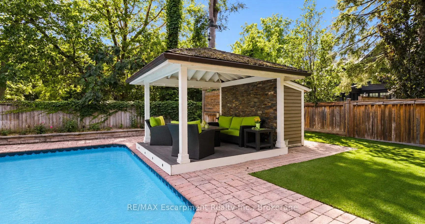 287 MacDonald Road