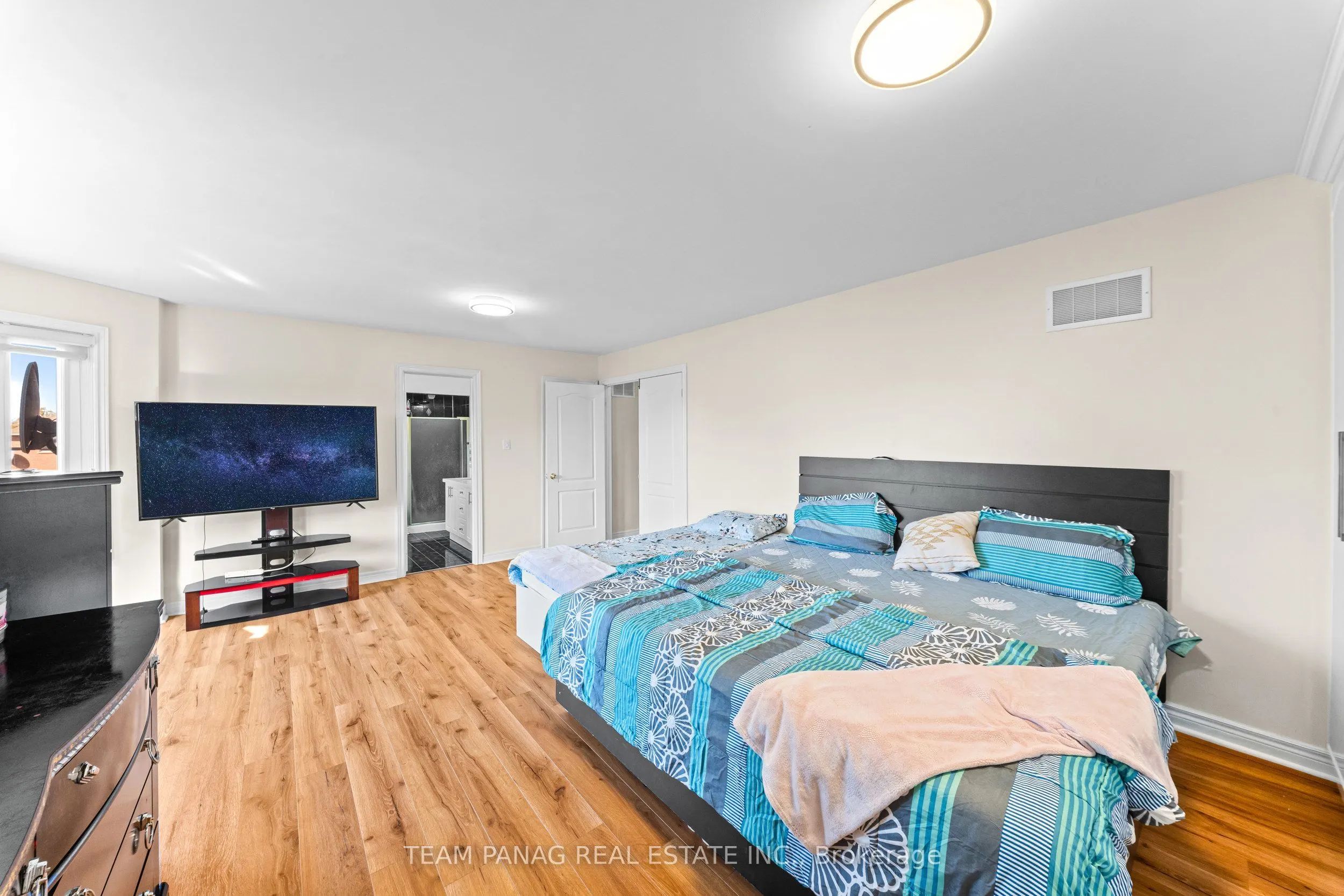 202 Fernforest Drive