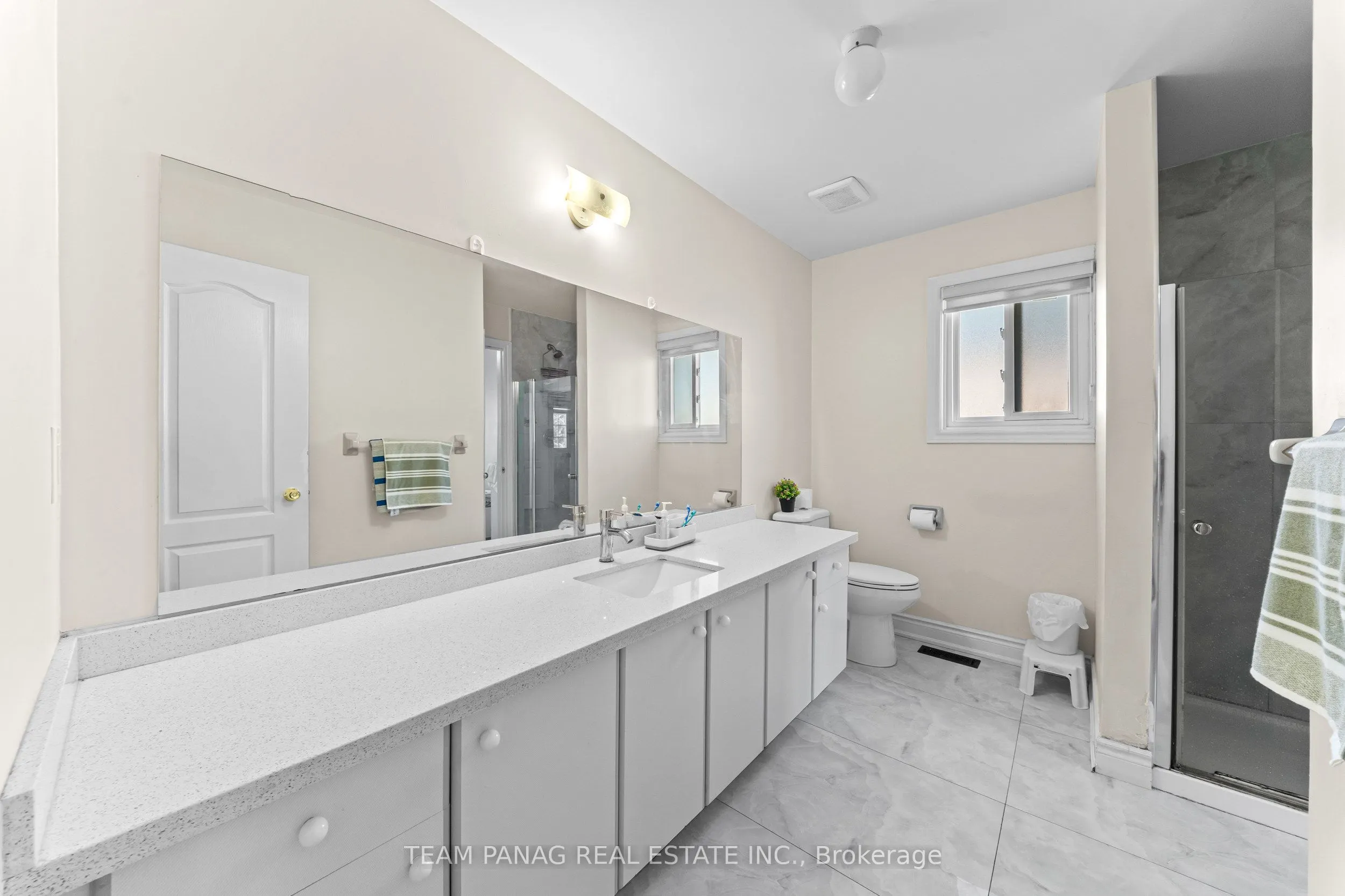 202 Fernforest Drive