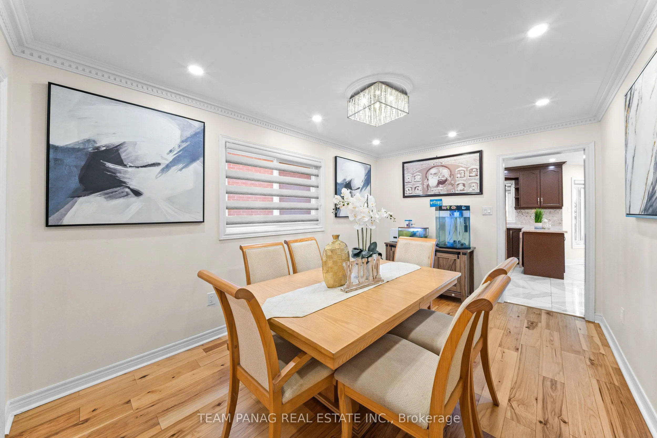 202 Fernforest Drive