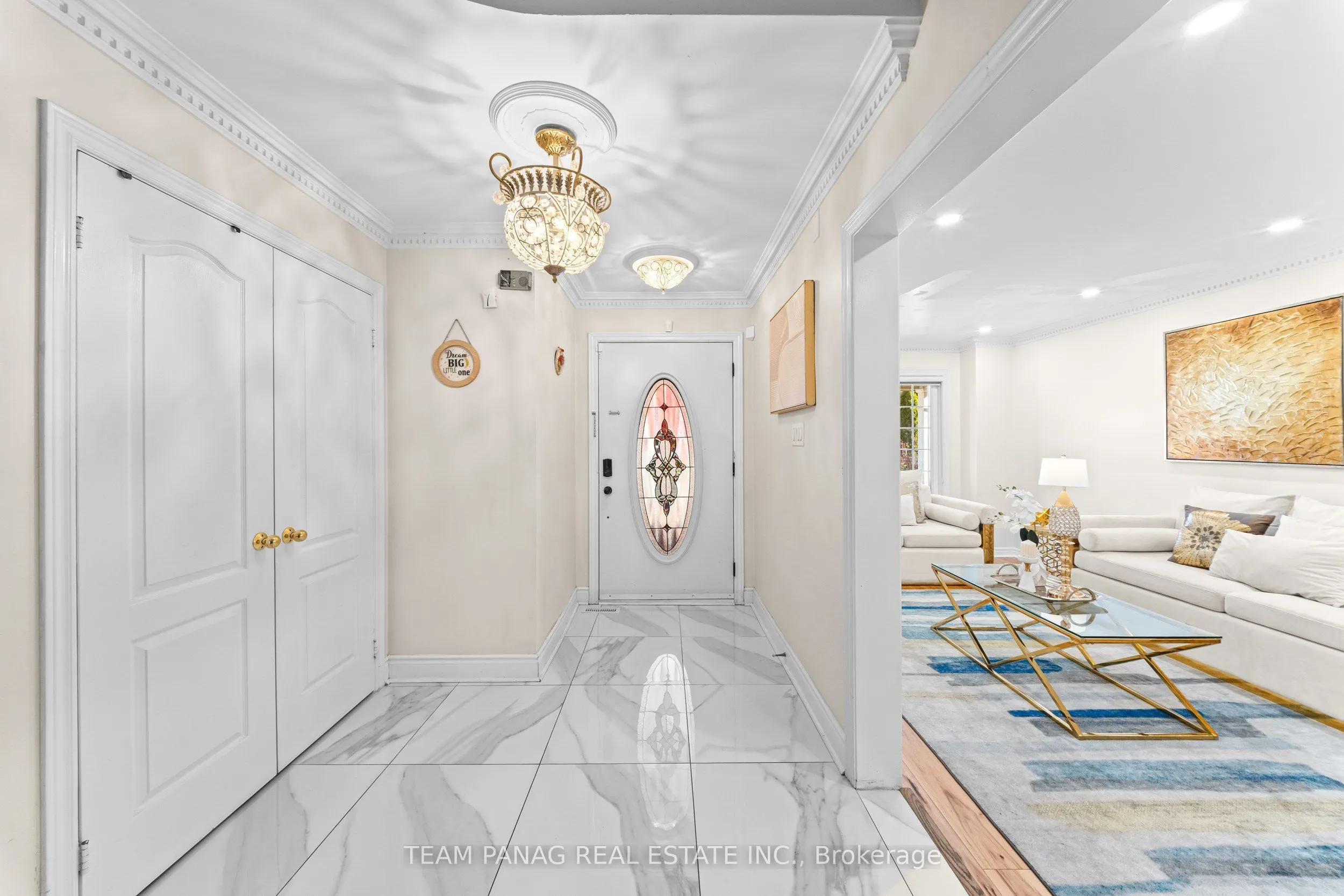 202 Fernforest Drive