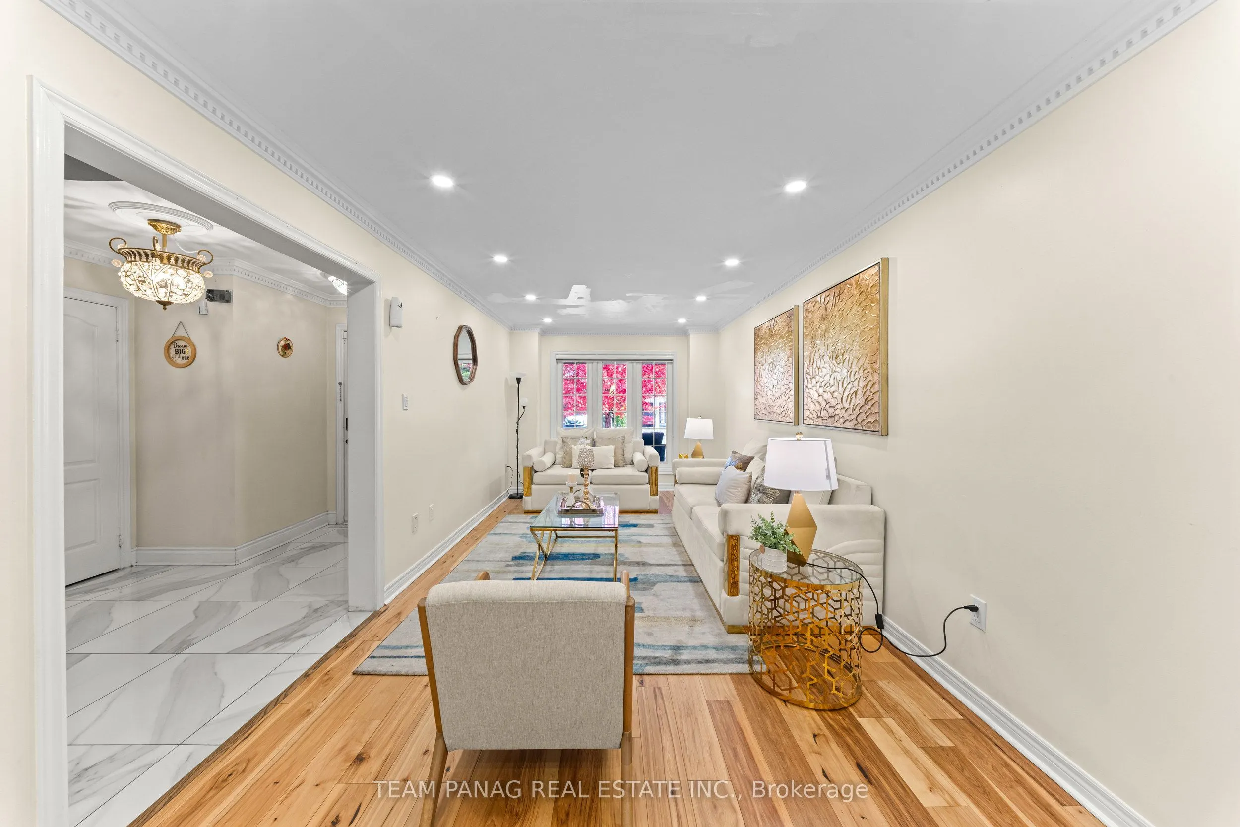 202 Fernforest Drive
