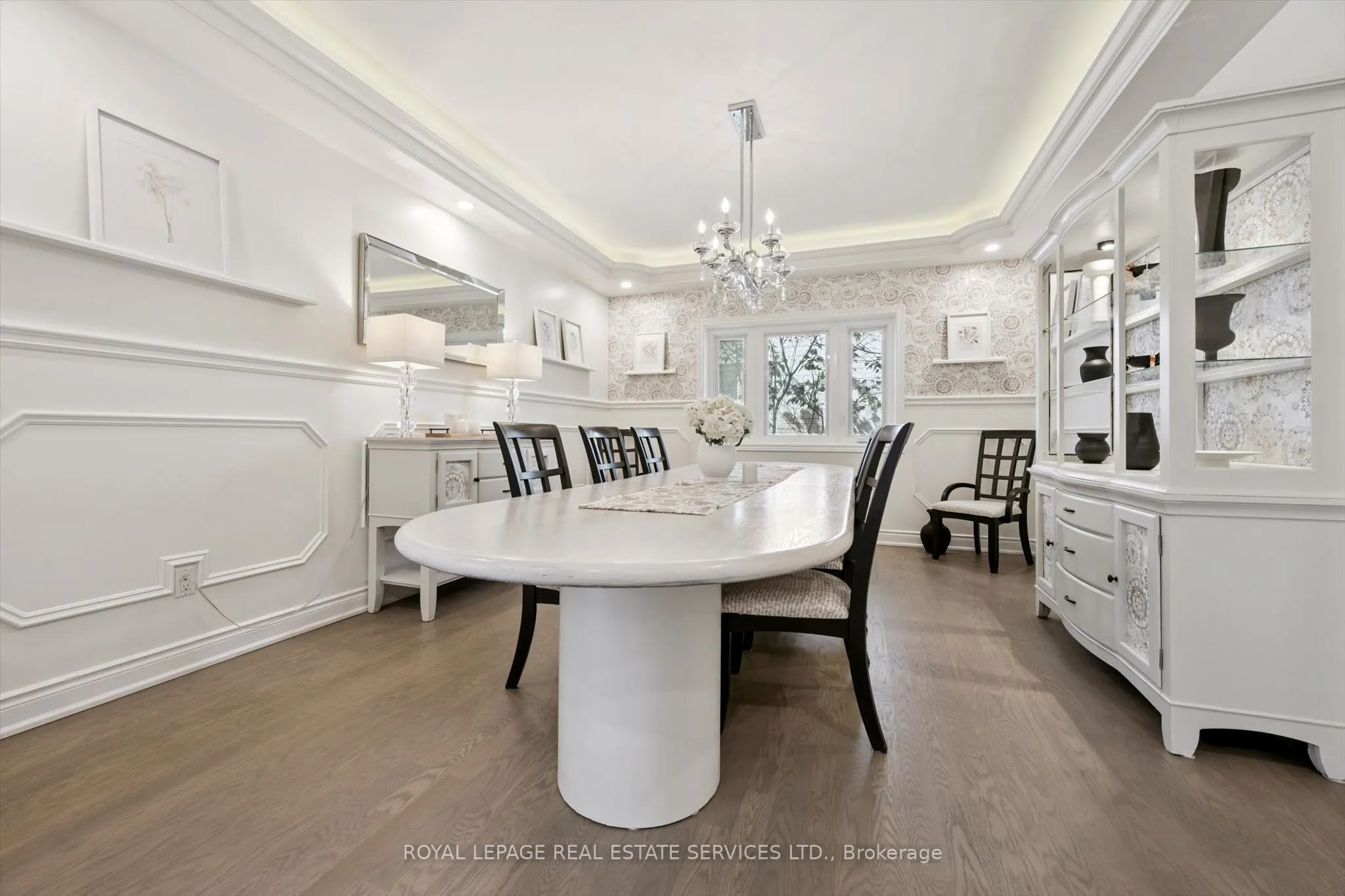 1036 Valley Crest Circle