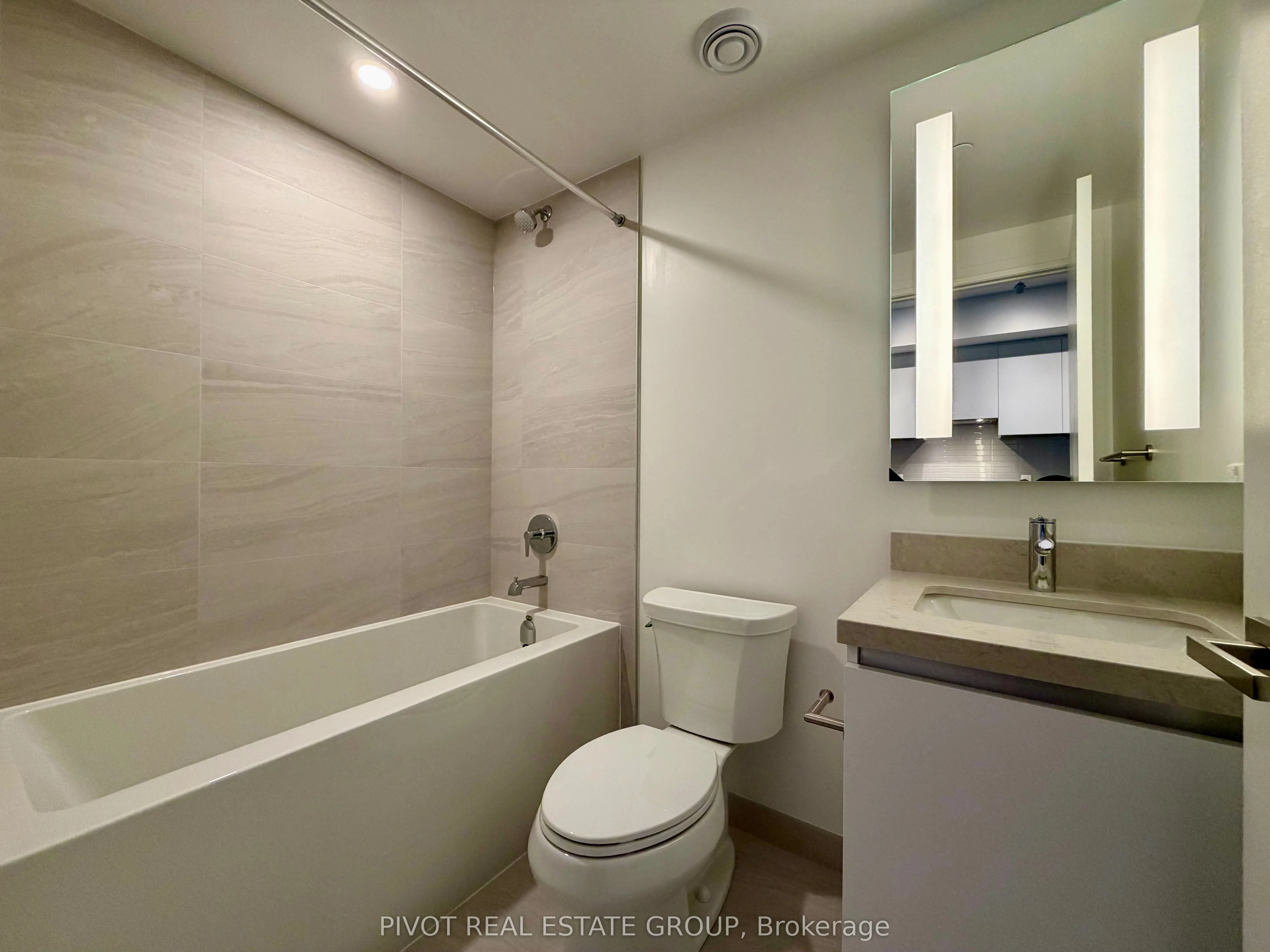 4015 The Exchange Street #2910