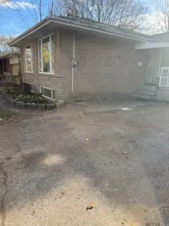 416 Lees Lane