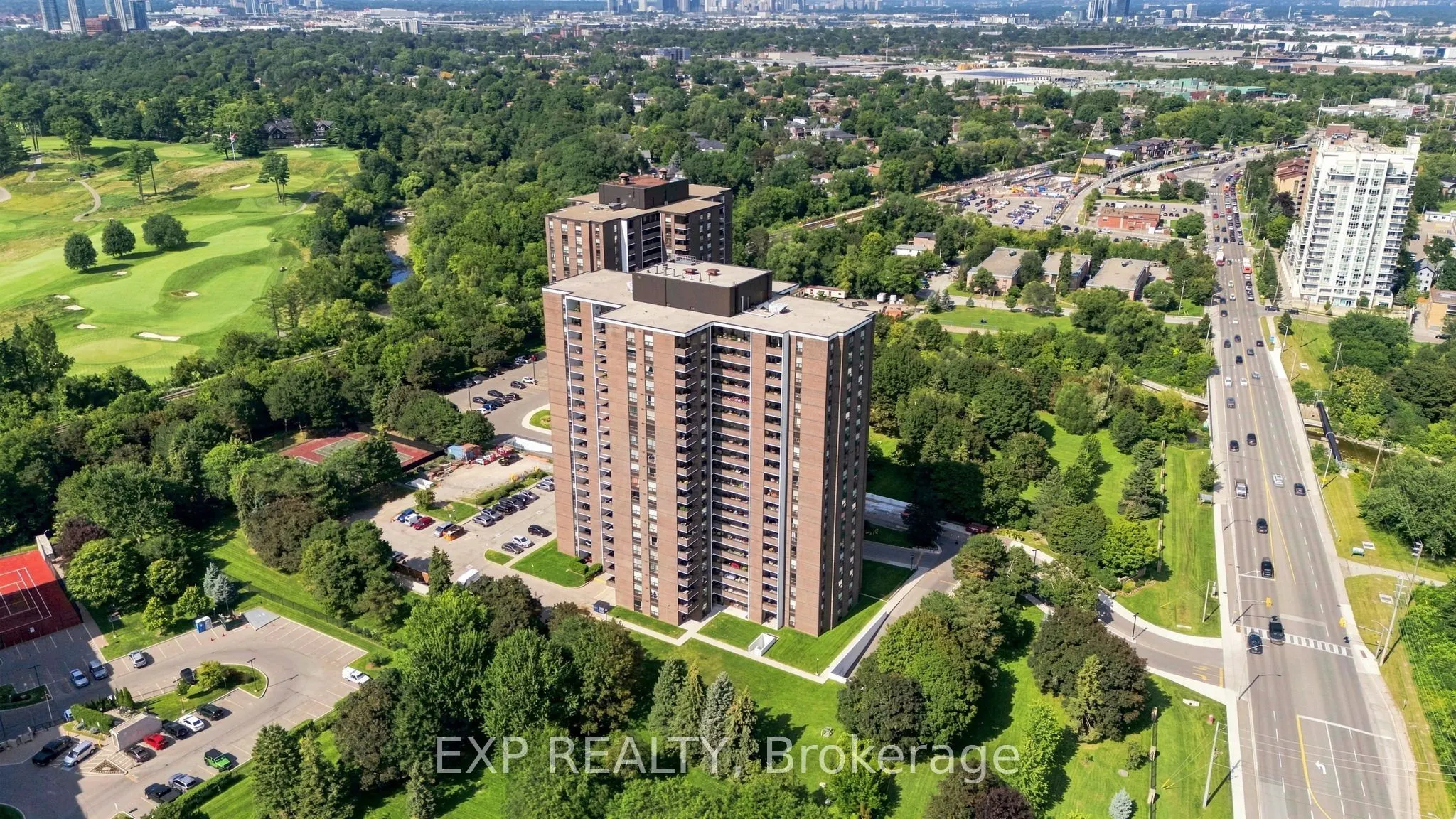 1515 Lakeshore Road E #2101
