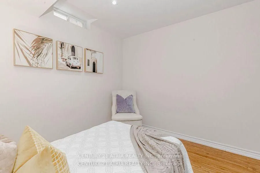 6 Shuter Lane
