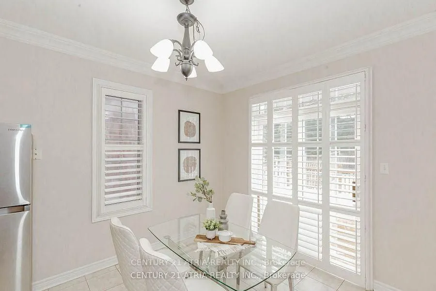 6 Shuter Lane