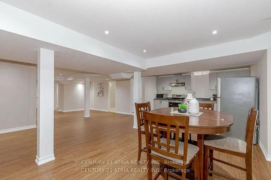 6 Shuter Lane