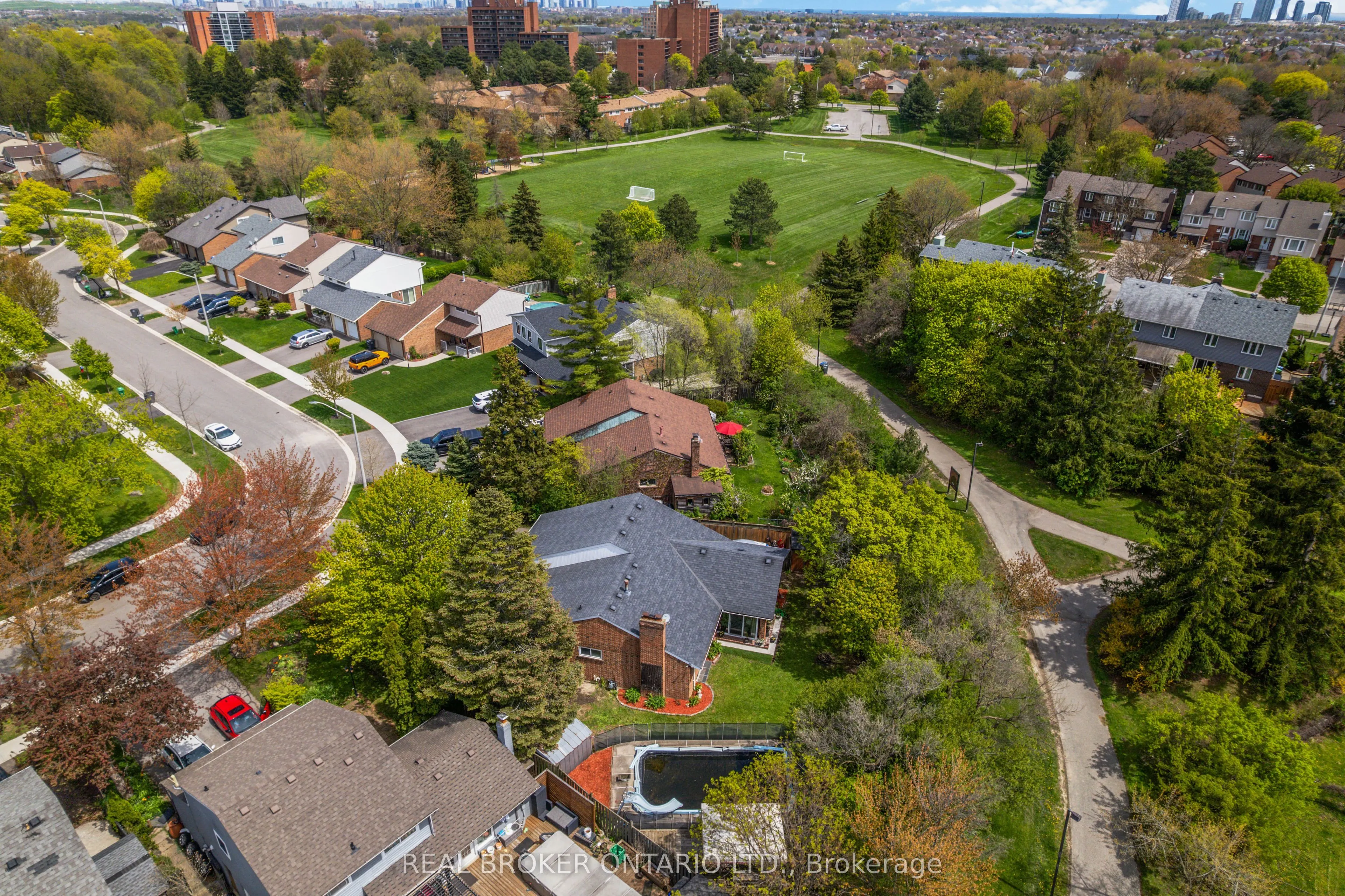 2873 Inlake Court