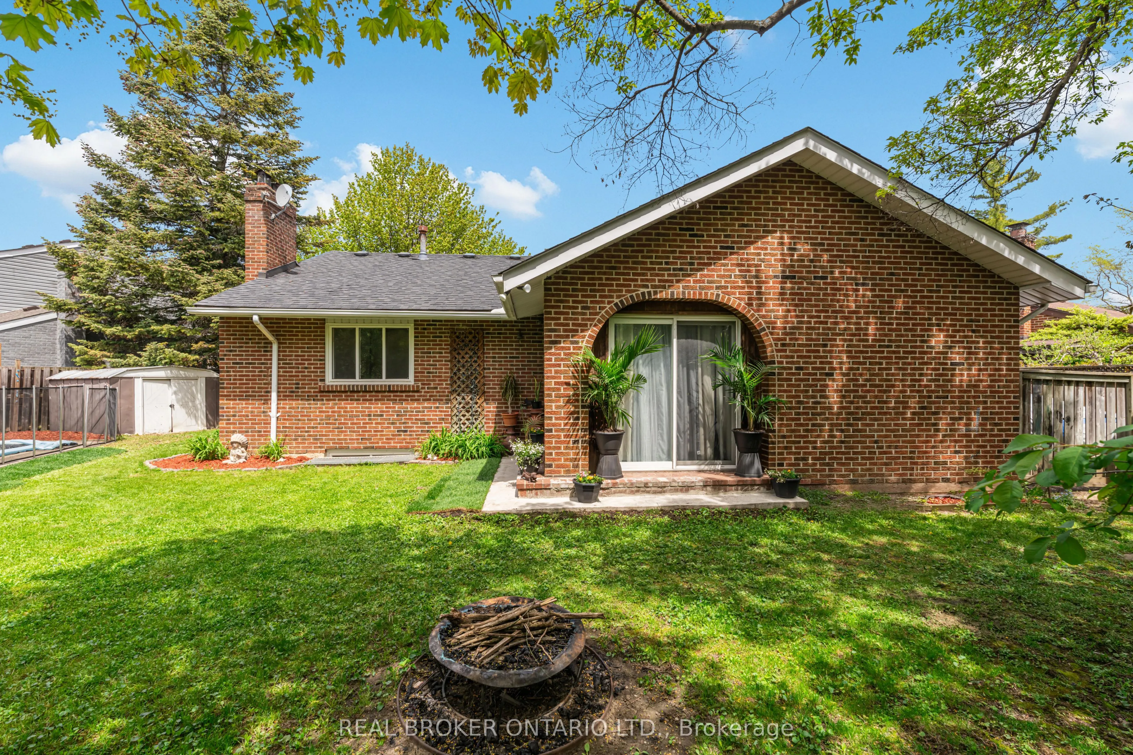 2873 Inlake Court