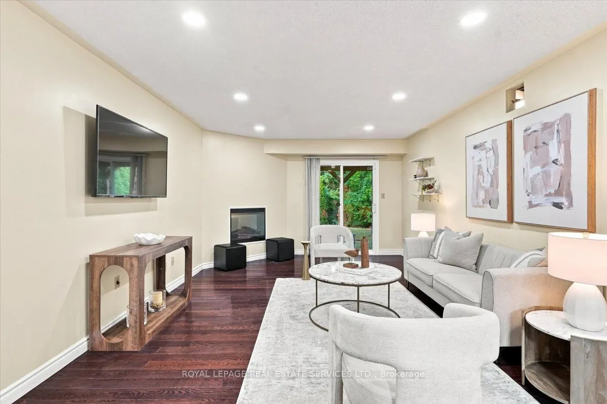 1199 Leewood Drive