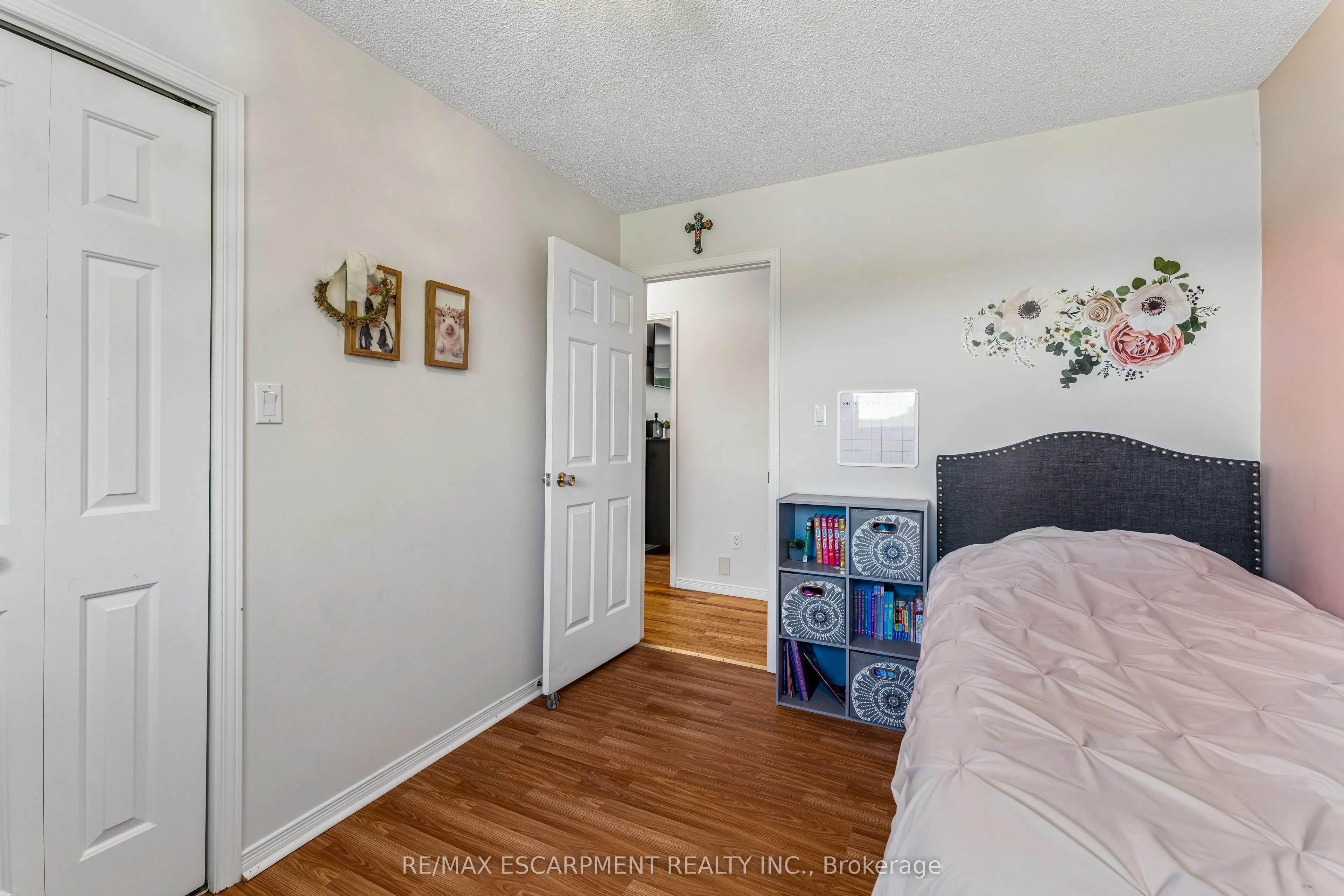 1250 Arkell Road
