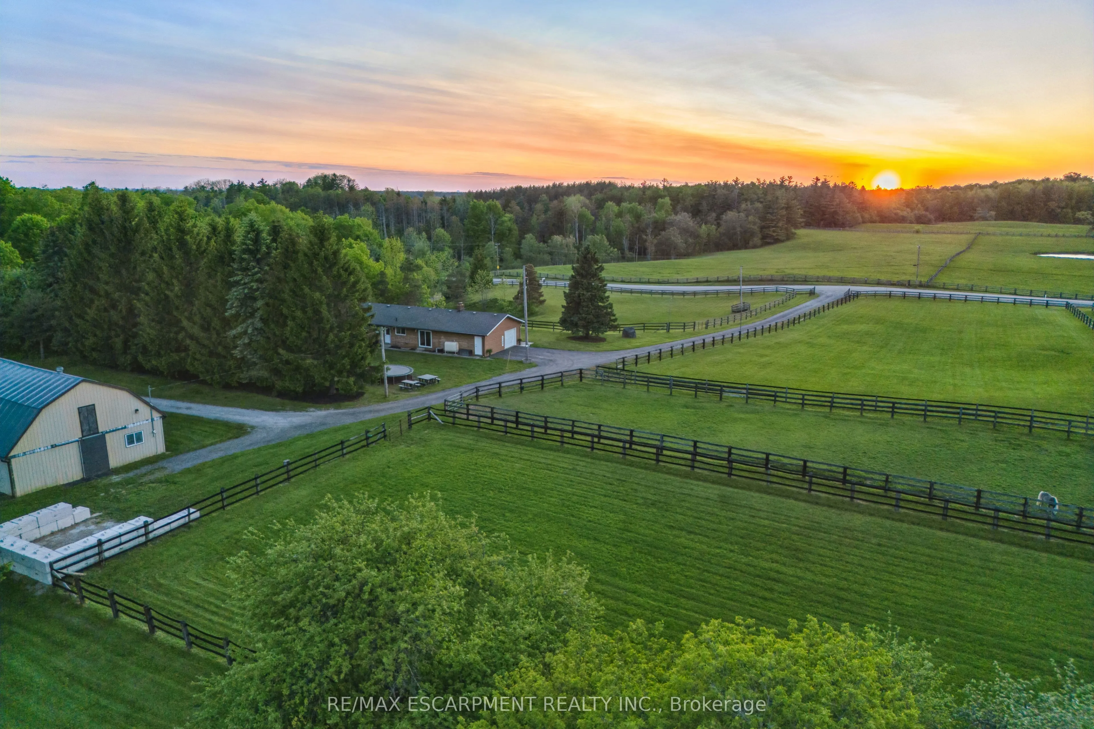 1250 Arkell Road