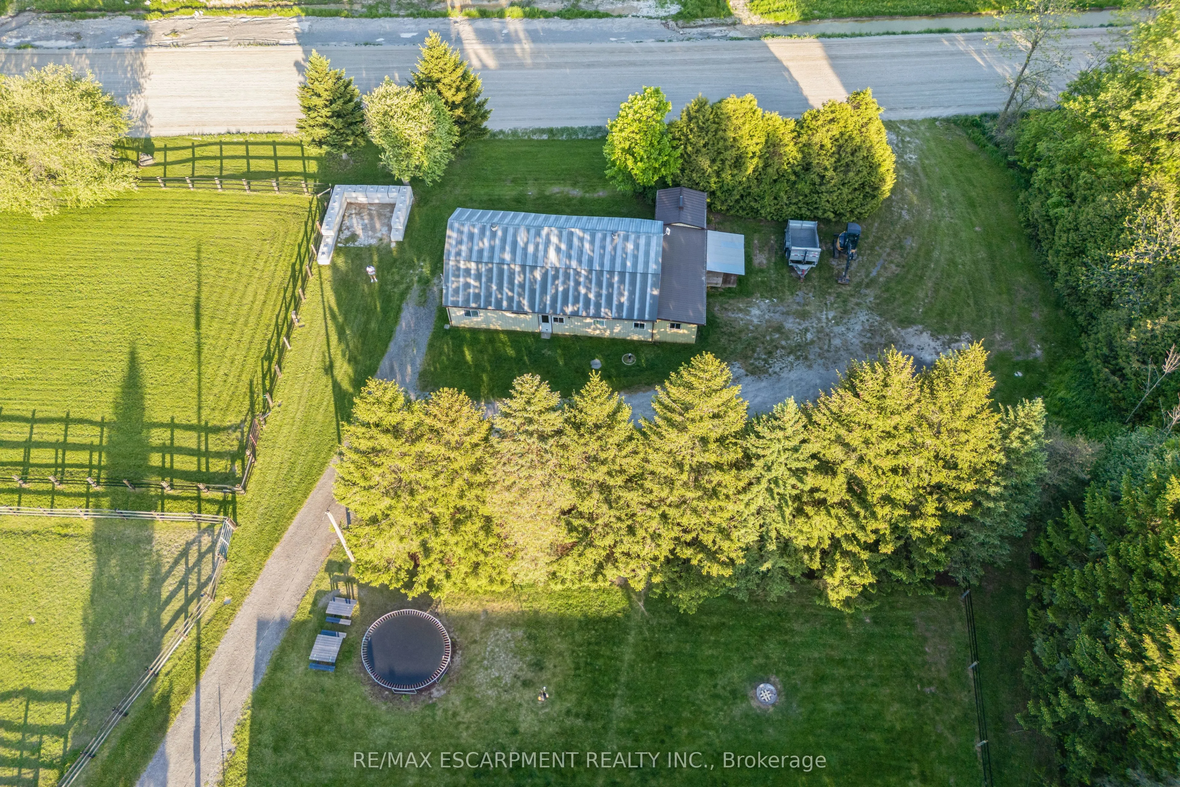 1250 Arkell Road