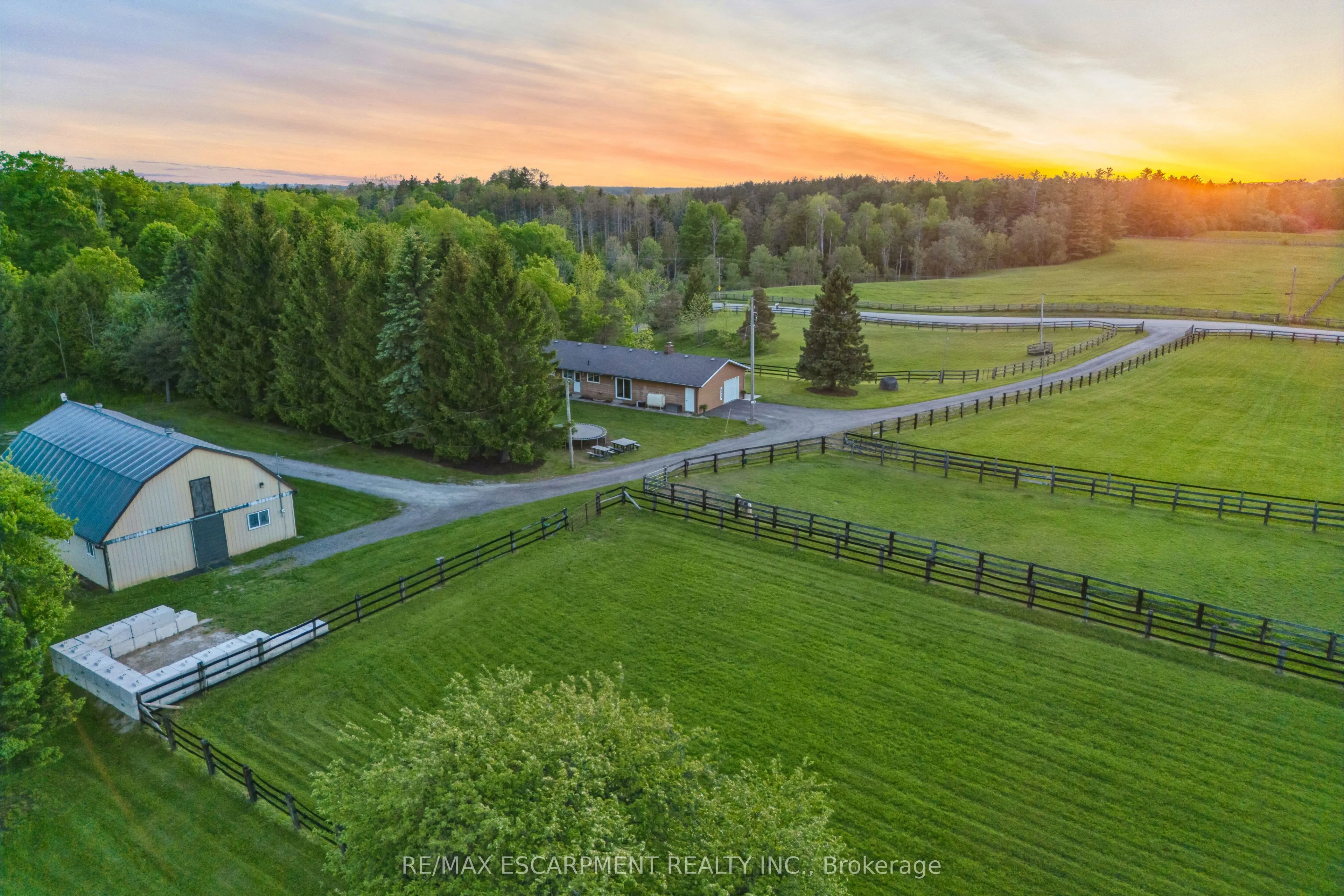 1250 Arkell Road