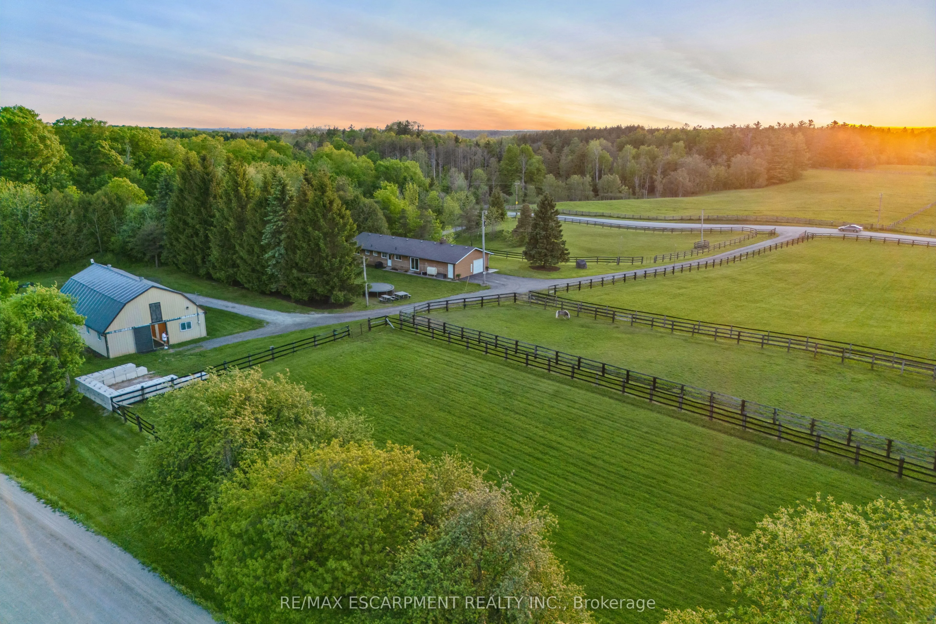 1250 Arkell Road