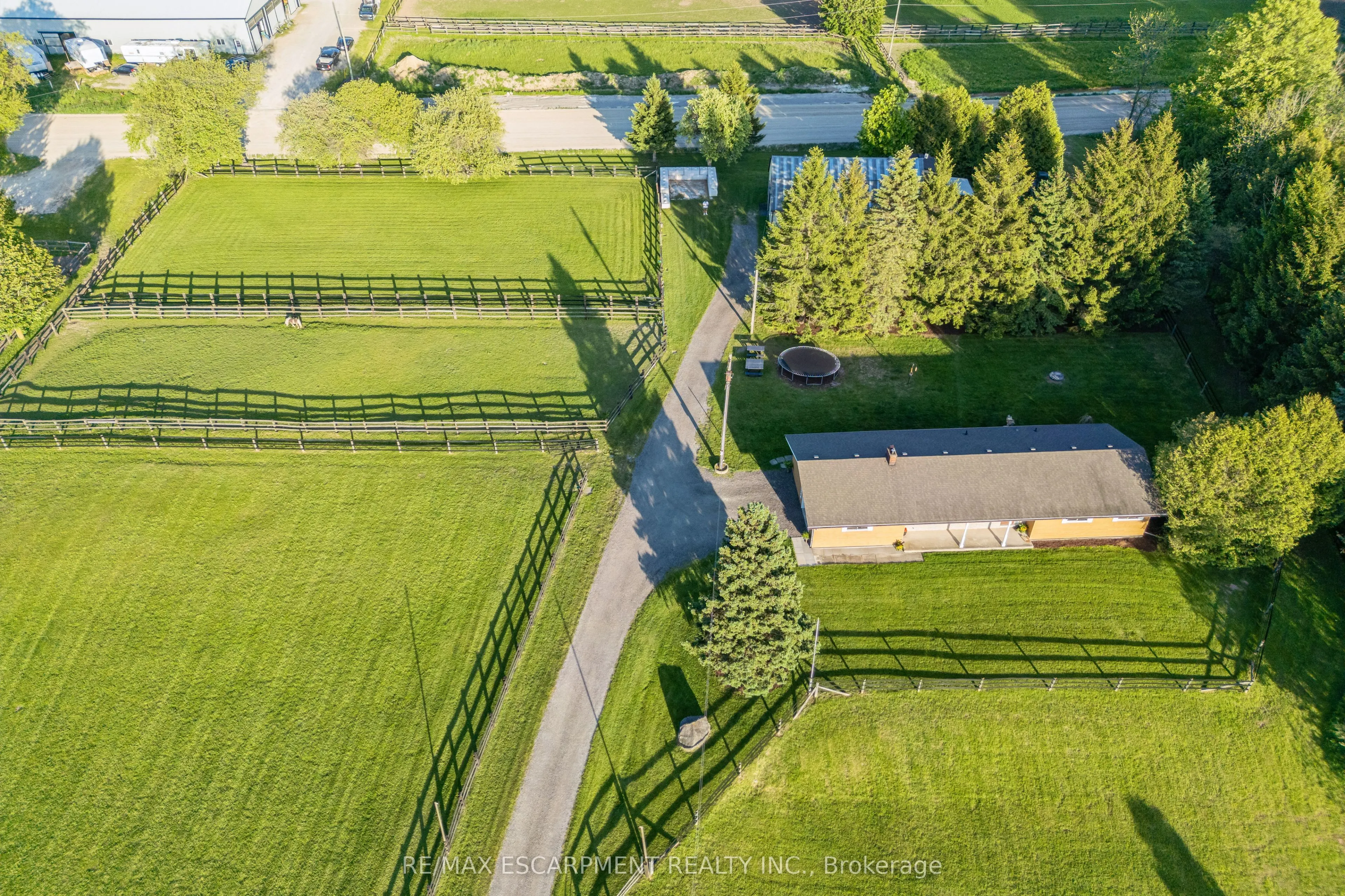1250 Arkell Road