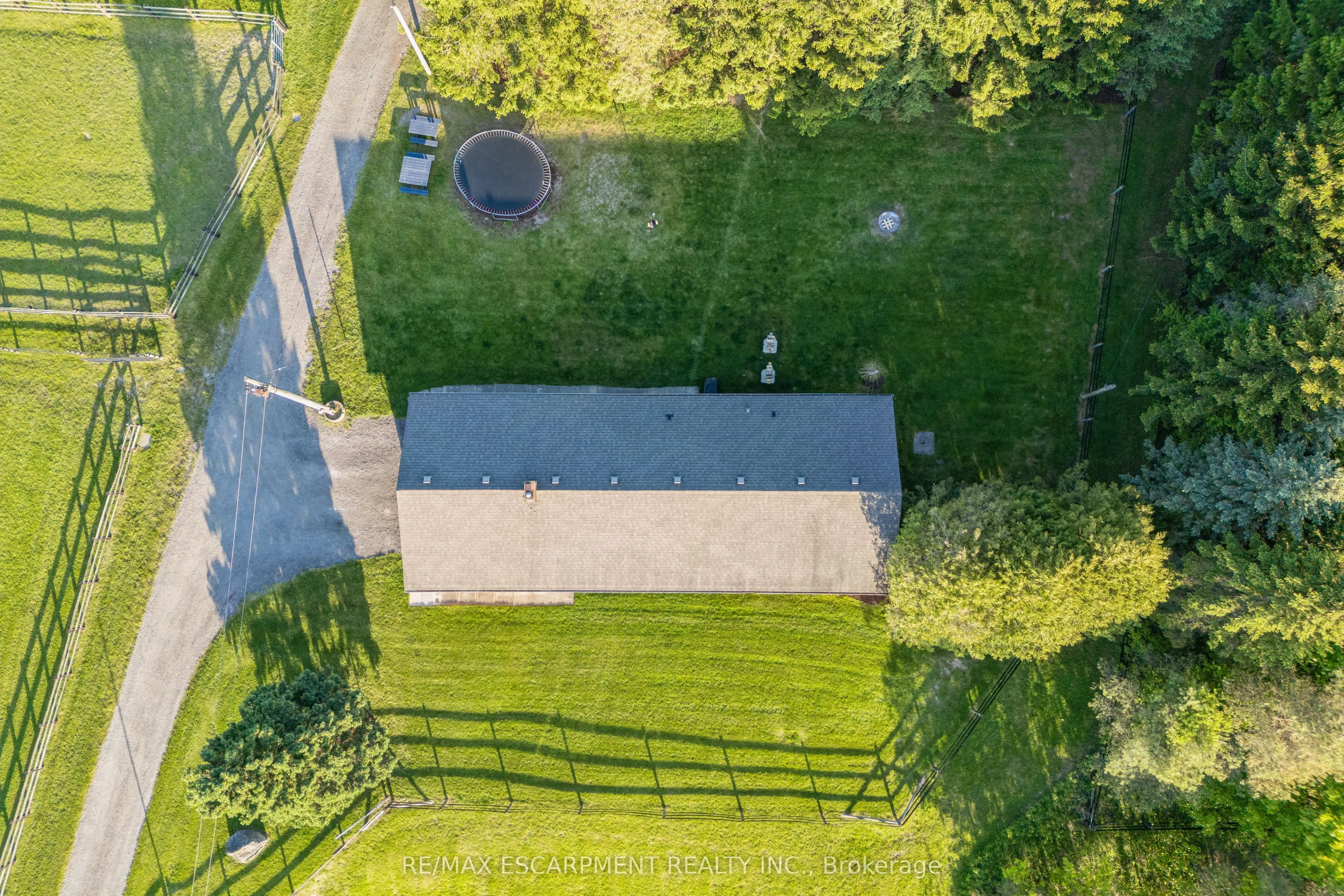 1250 Arkell Road