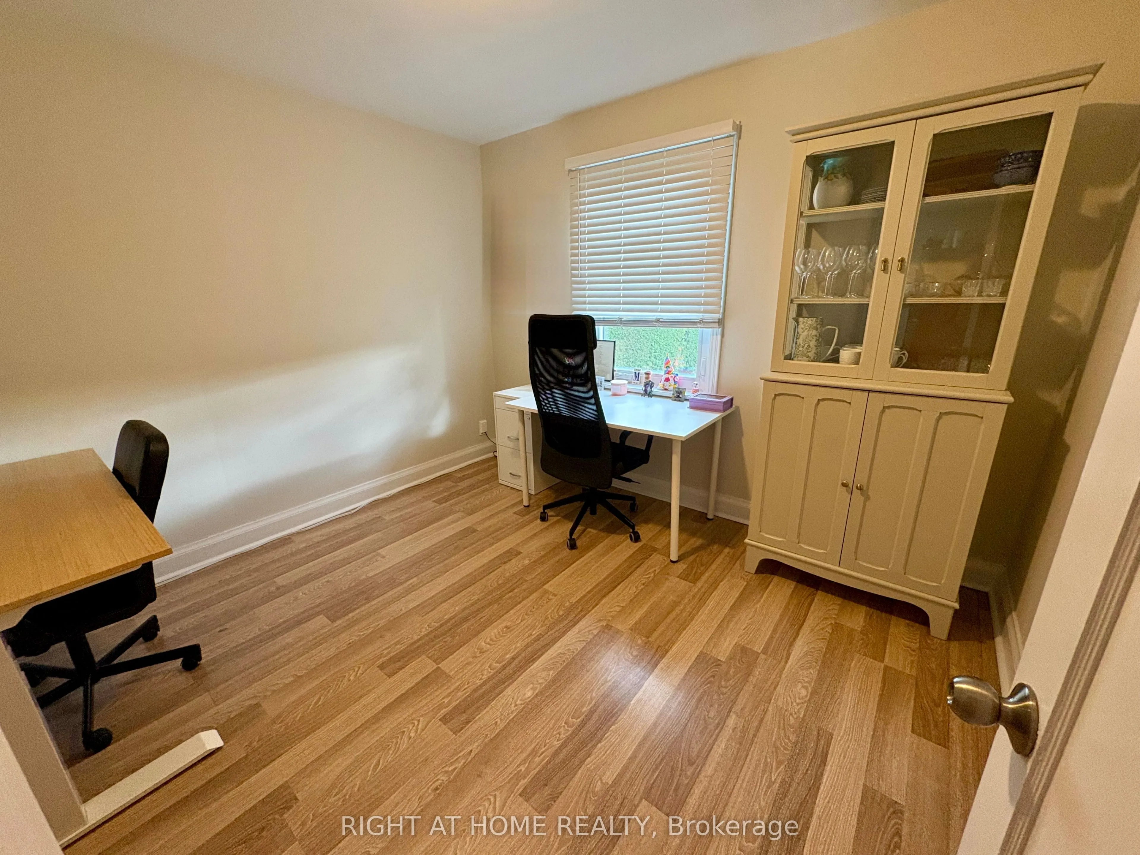 85 Floral Parkway