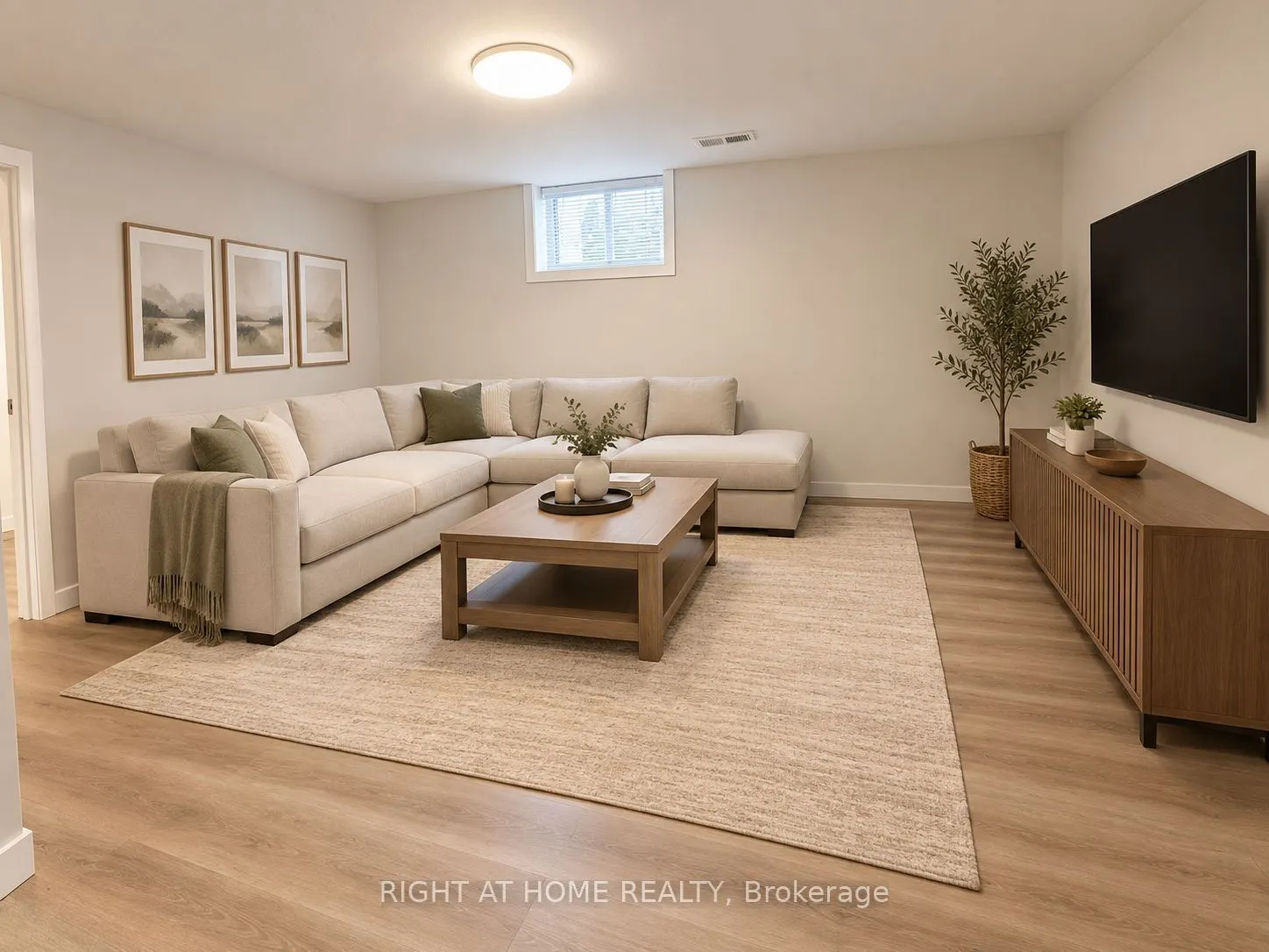 85 Floral Parkway