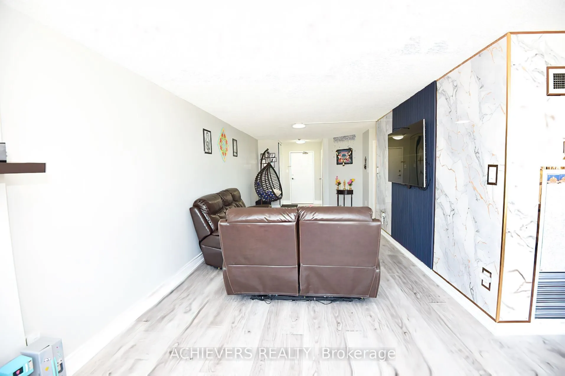 Undisclosed Address #914
