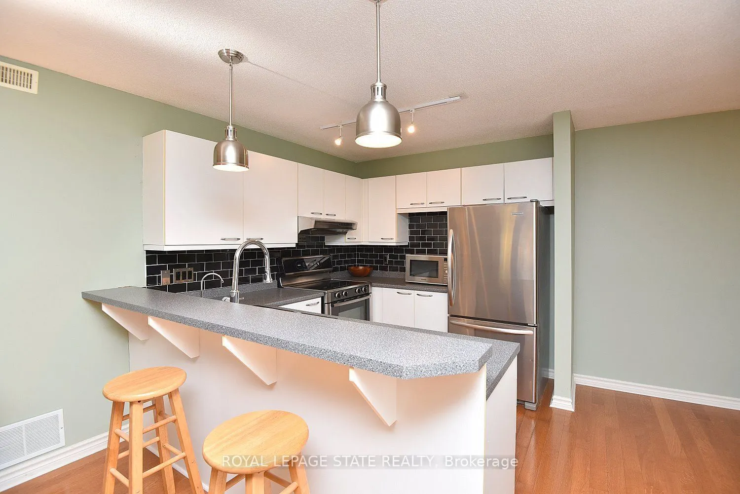 2030 Cleaver Avenue W #313