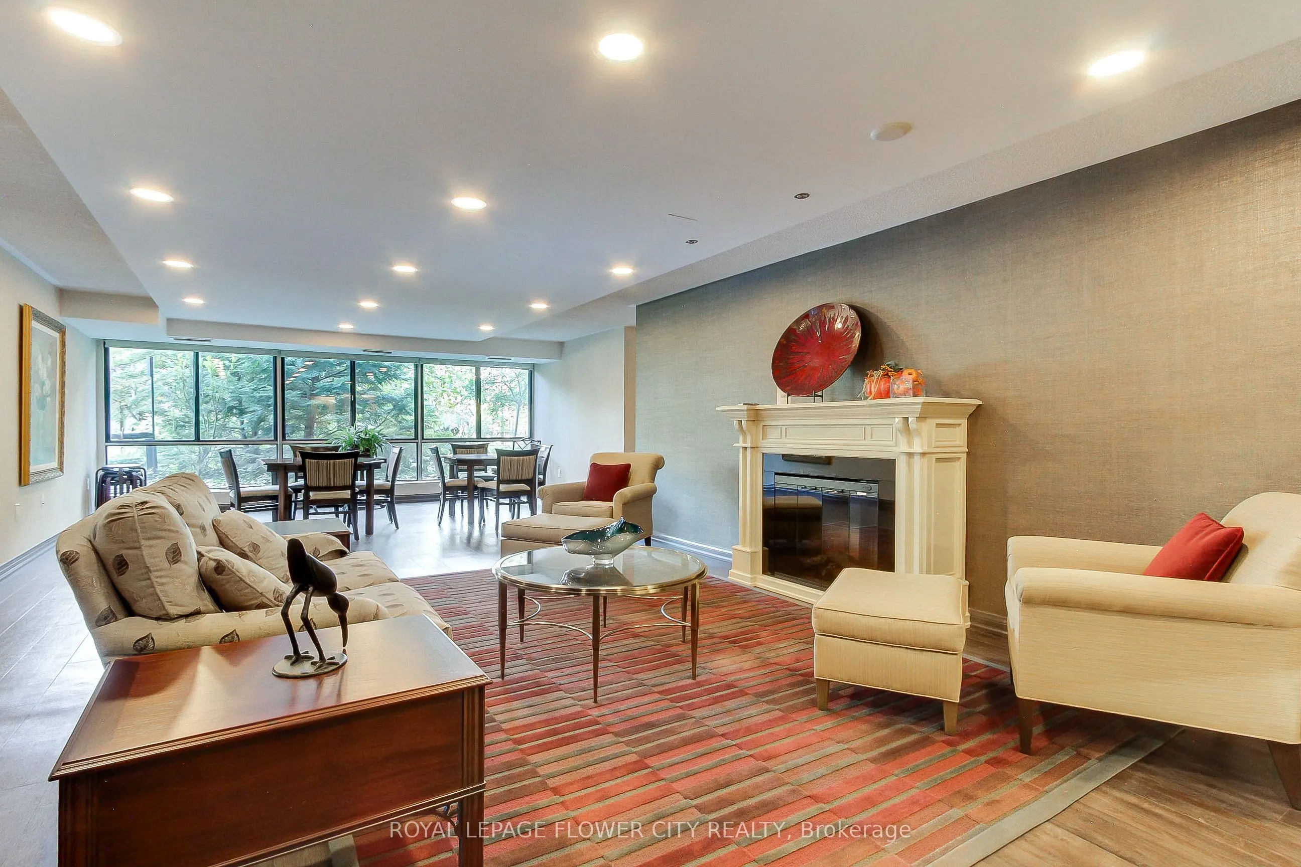 1400 Dixie Road #103